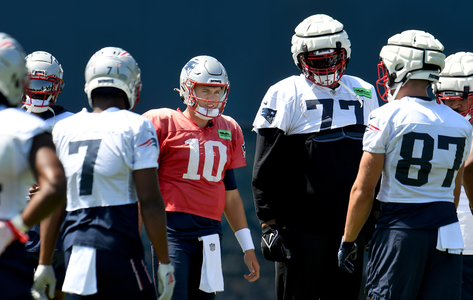 Patriots reveal rookie QB Mac Jones will wear No. 10 jersey