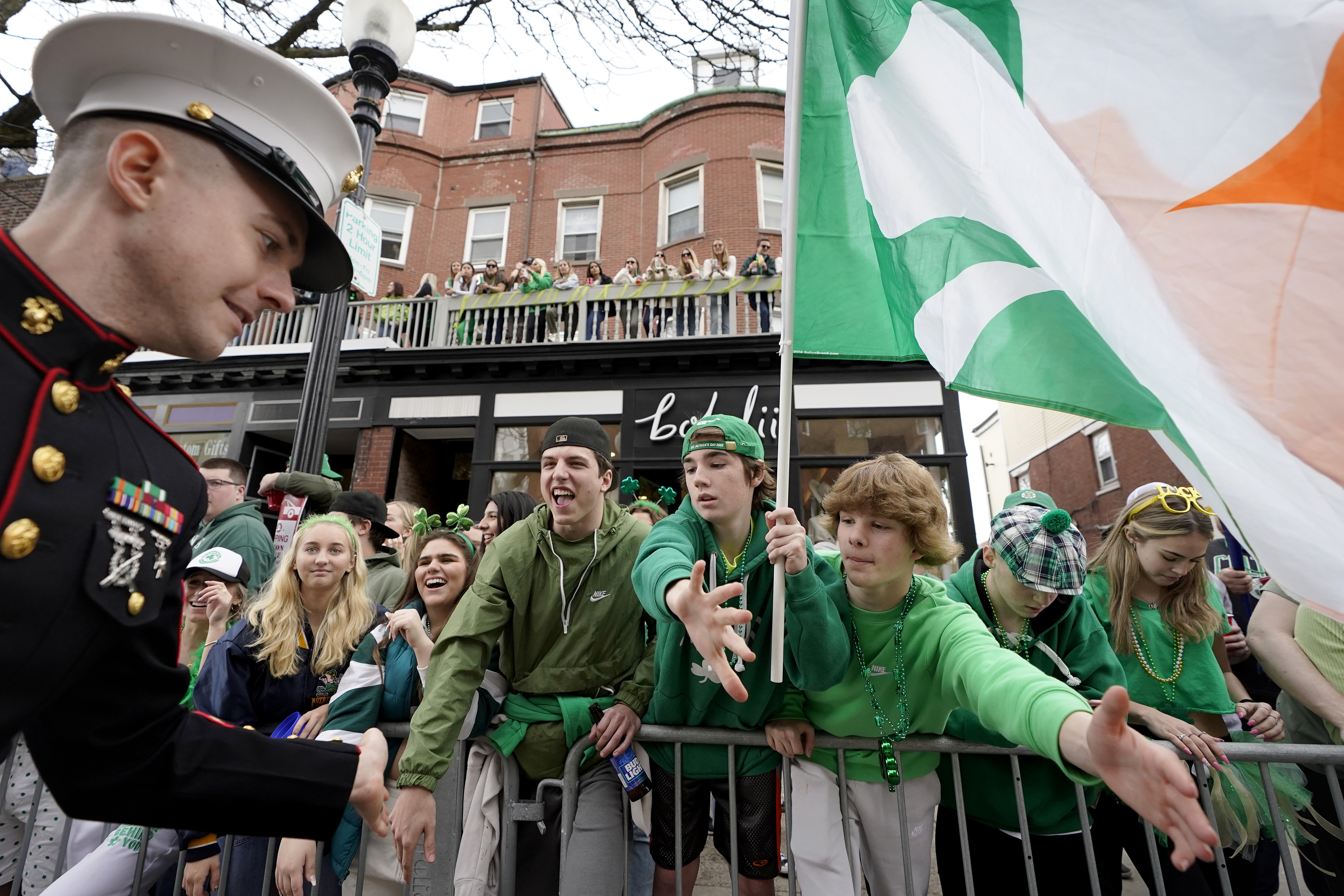 From Globe photo archives: St. Patrick's Day parade - The Boston Globe