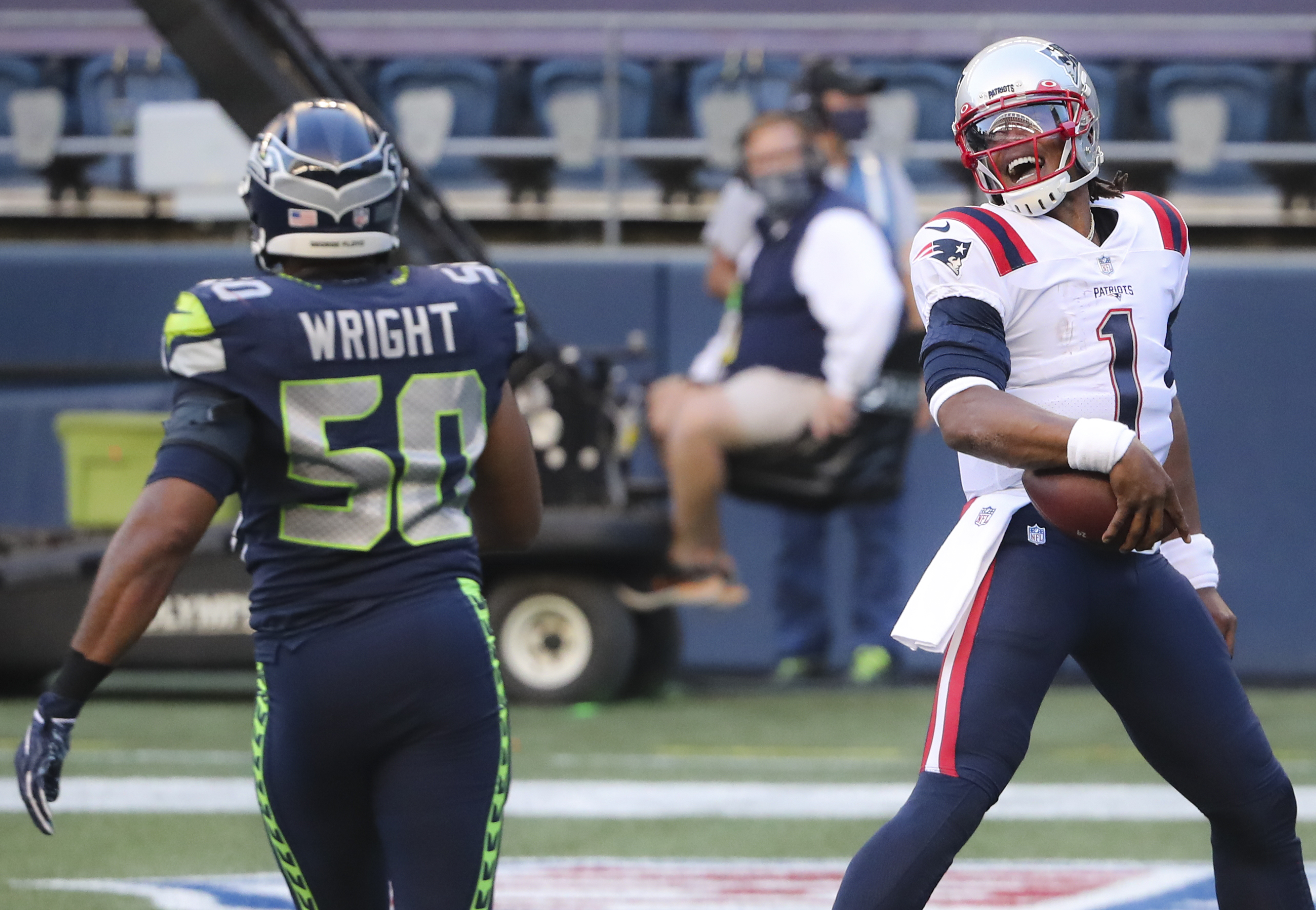 Cam Newton, Patriots fall short in wild duel with Russell Wilson, Seahawks  - The Boston Globe