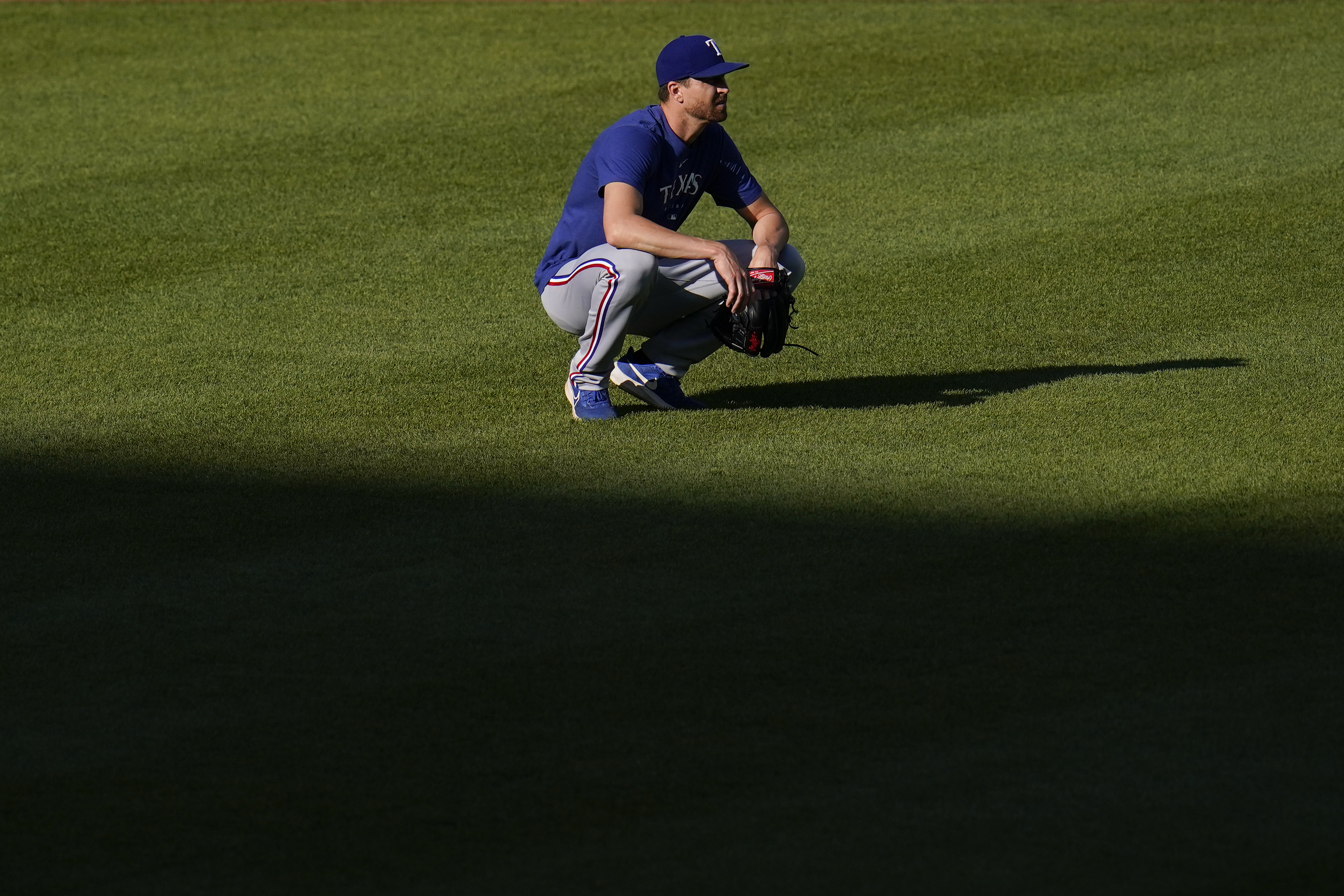 Jacob deGrom's lethal spring training debut with Rangers has fans