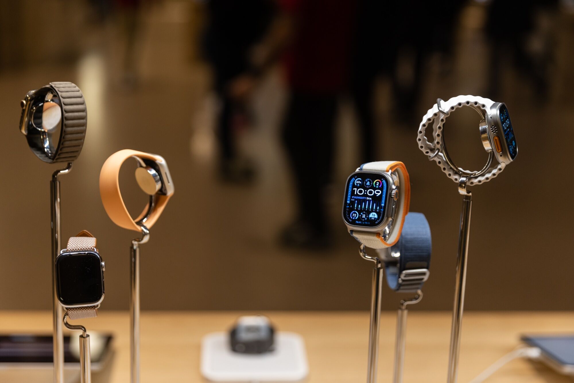 Apple Watch sales ban put on hold by appeals court - The Boston Globe