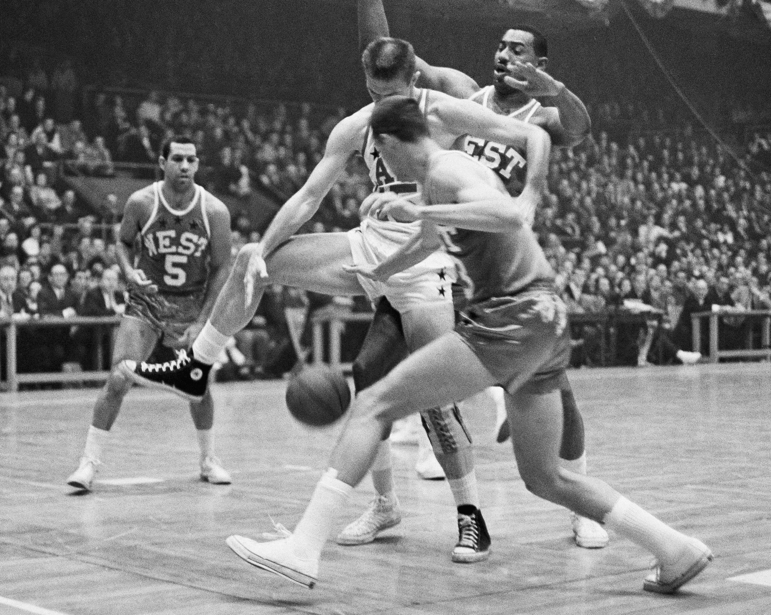 NBAAllStar on X: #TBTBob Cousy won MVP of the 1954 All Star Game at MSG  with 20 points, 11 rebounds, and 4 assists. #NBAAllStarNYC   / X