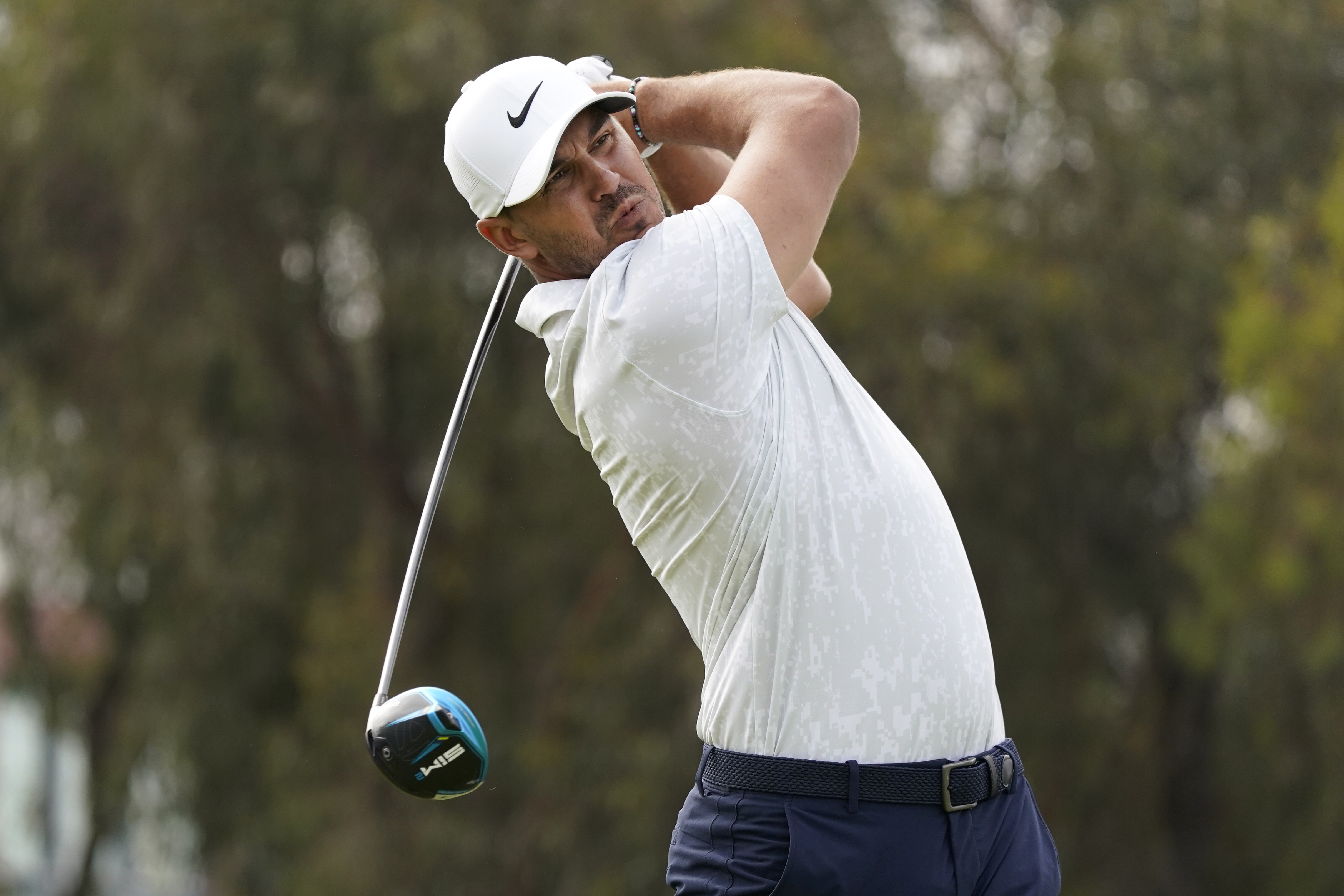 Brooks Koepka shot 2-under-par 69 on Thursday.