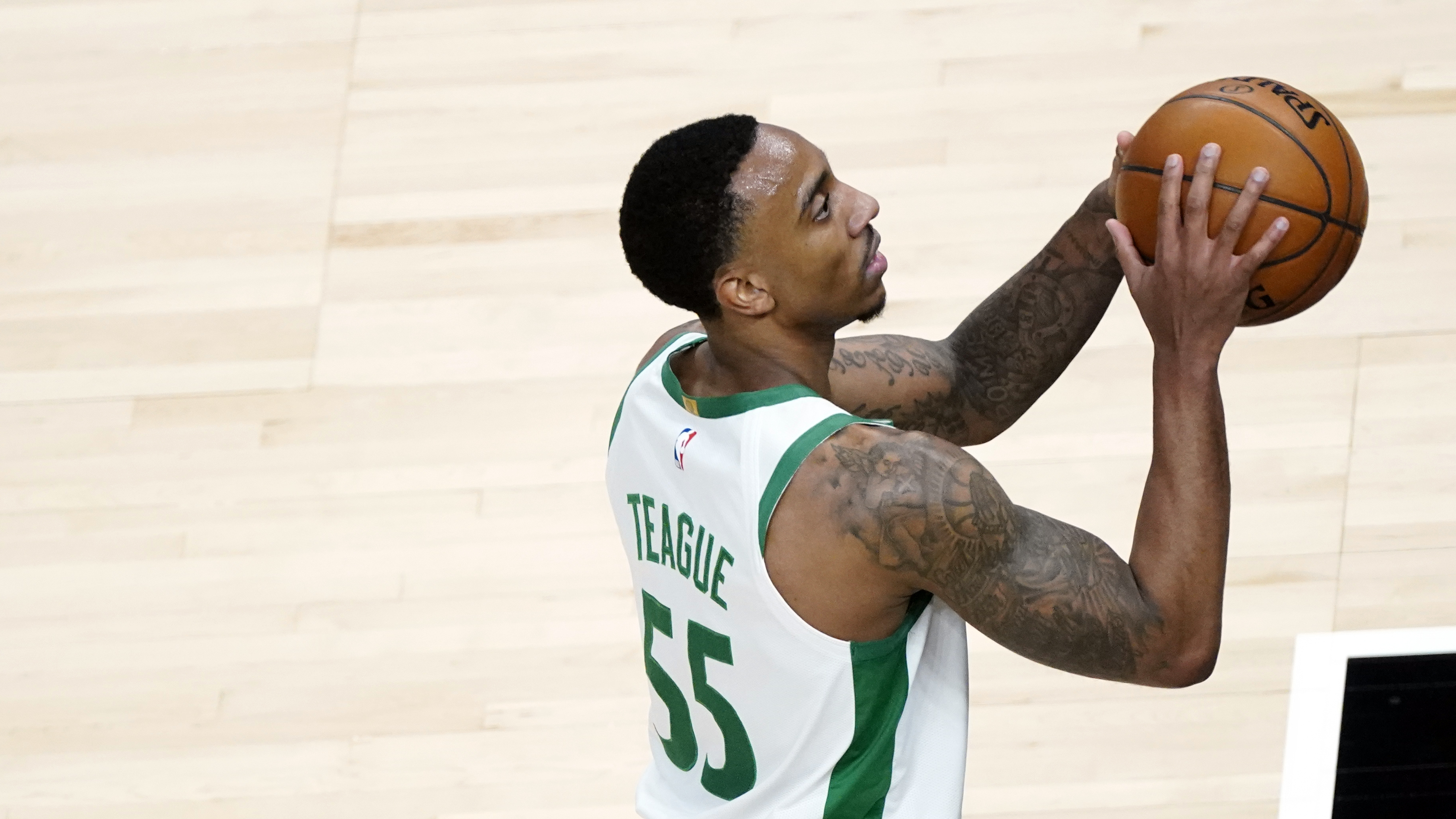 Jeff Teague Hilariously Recalls Wanting to Fight Teammate Tracy