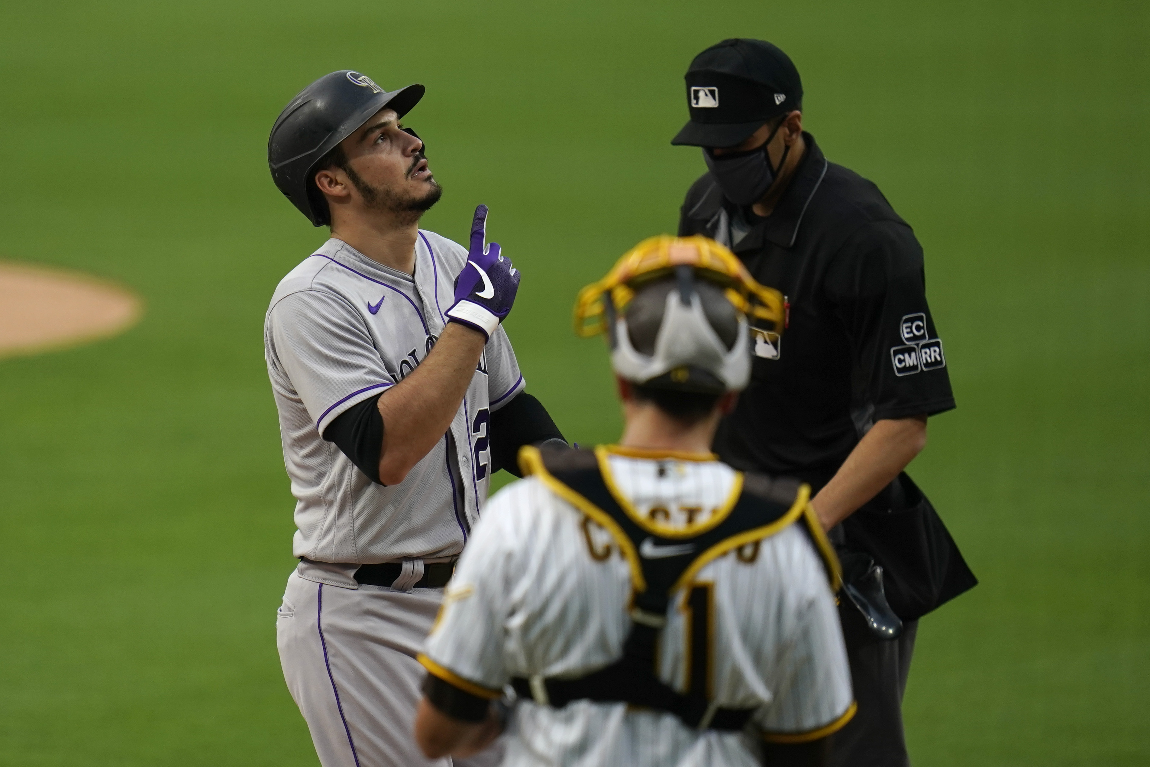 Nolan Arenado speaks out on possible opt out after Phillies eliminate  Cardinals