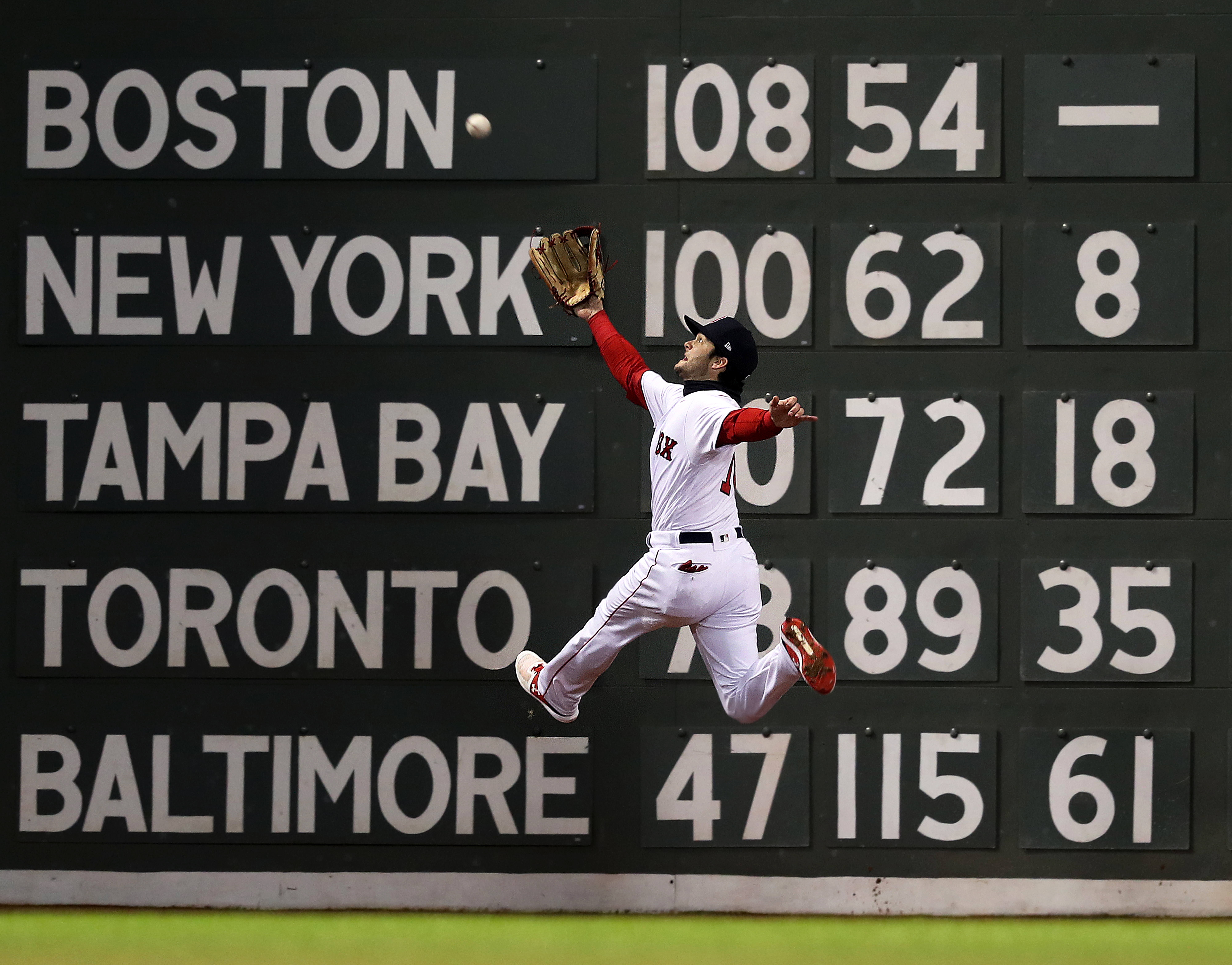 Andrew Benintendi was the Red Sox first-round pick in 2015. Can Boston find another future big leaguer in the first round this year?