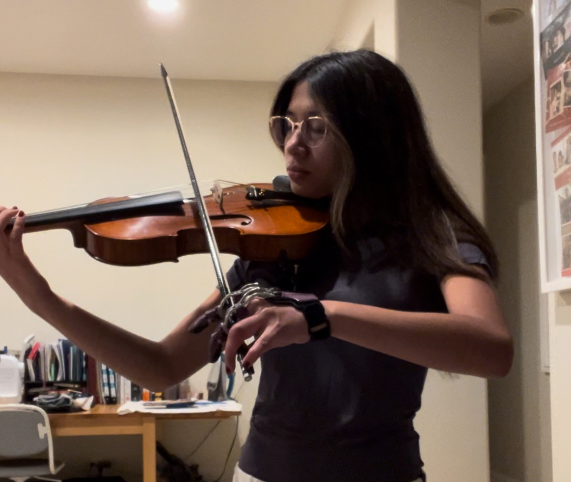 One-handed violinst founded the Music Inclusion Ensemble