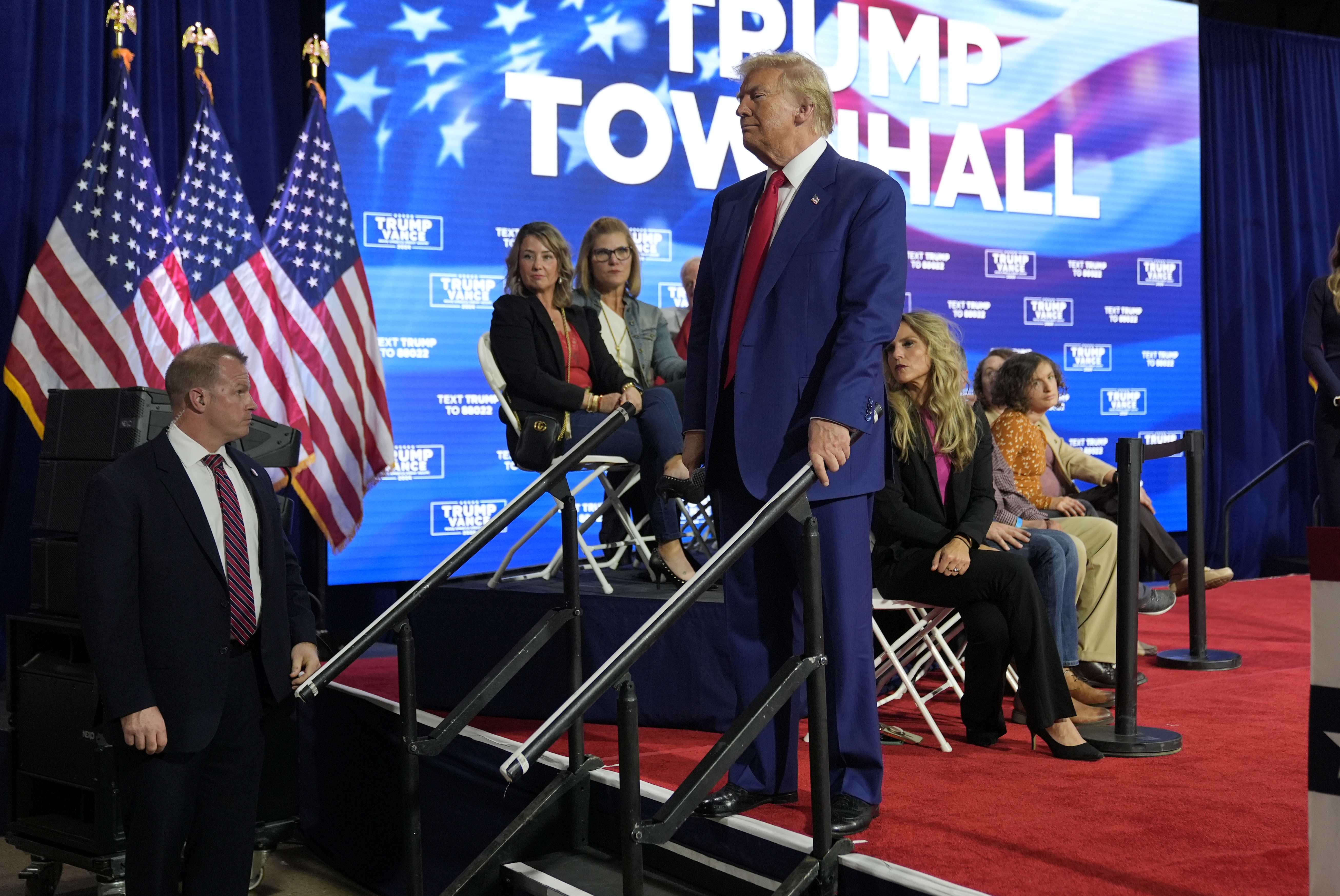 Donald Trump PA town hall morphs to concert, medical emergencies Donald Trump PA town hall morphs to concert, medical emergencies