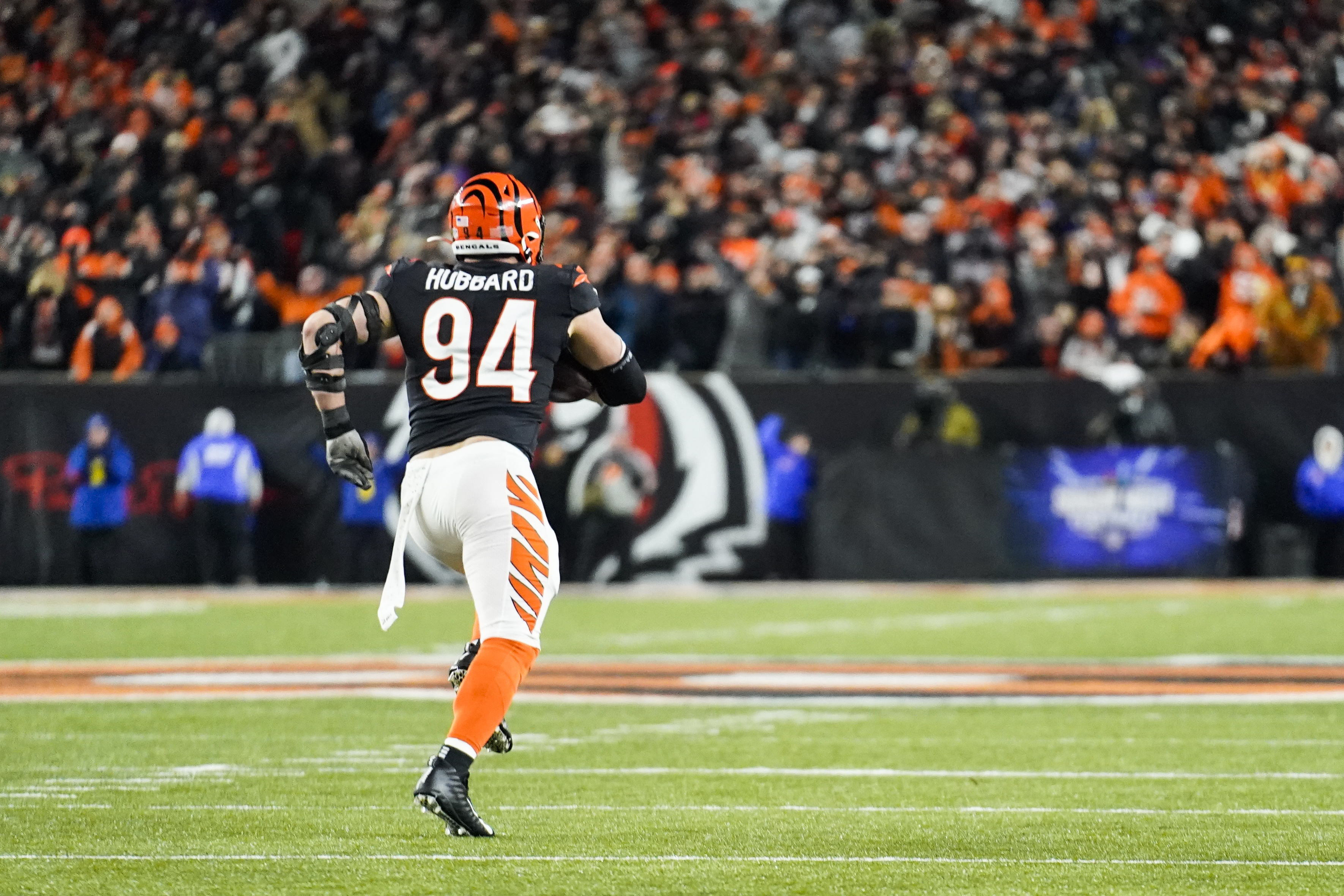 Watch: Beckham Jr. paid tribute to Lewis in Ravens debut