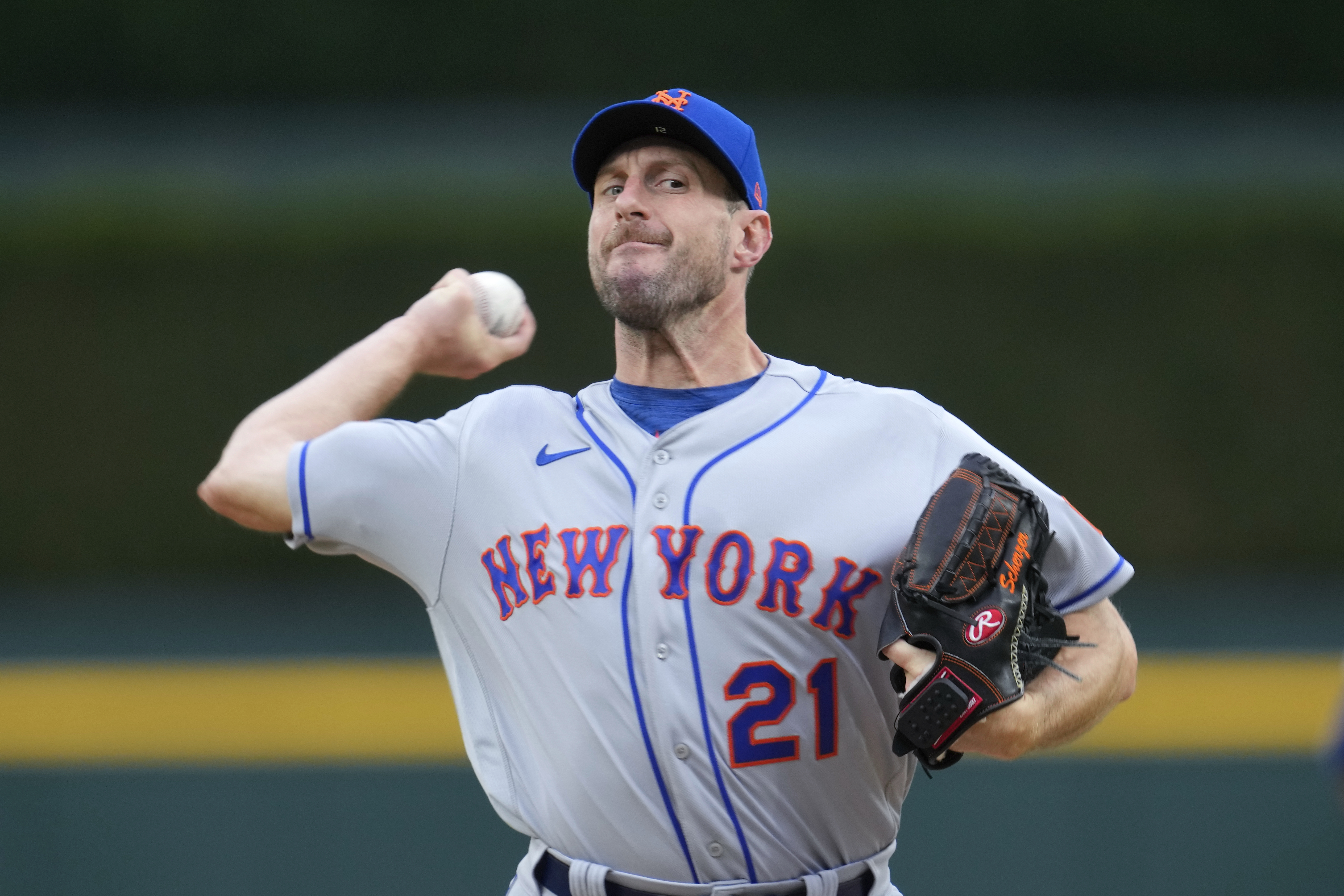Mets fans shower Rangers' Max Scherzer with boos in first return