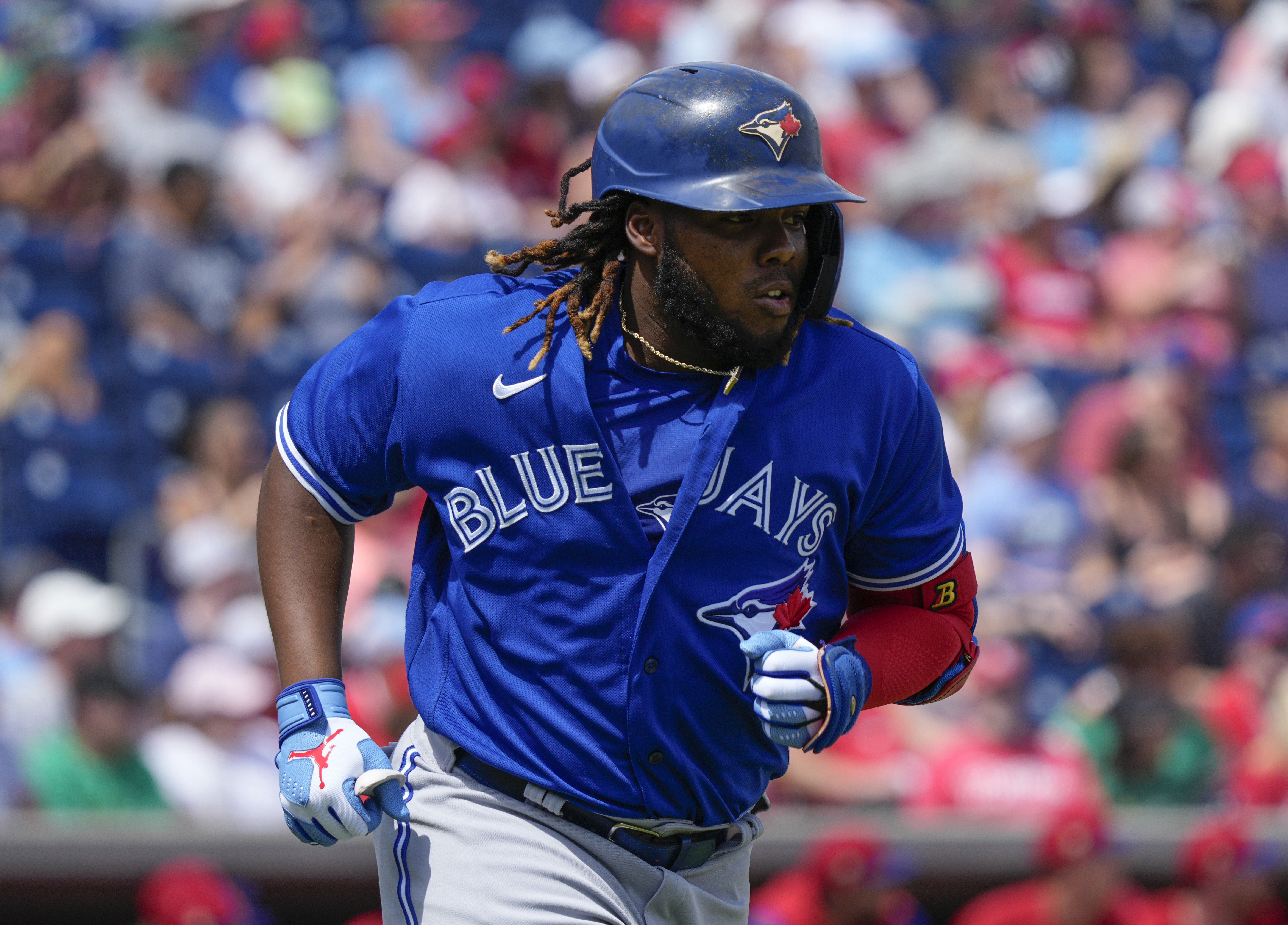Blue Jays begin search for talent to pair with Guerrero Jr.
