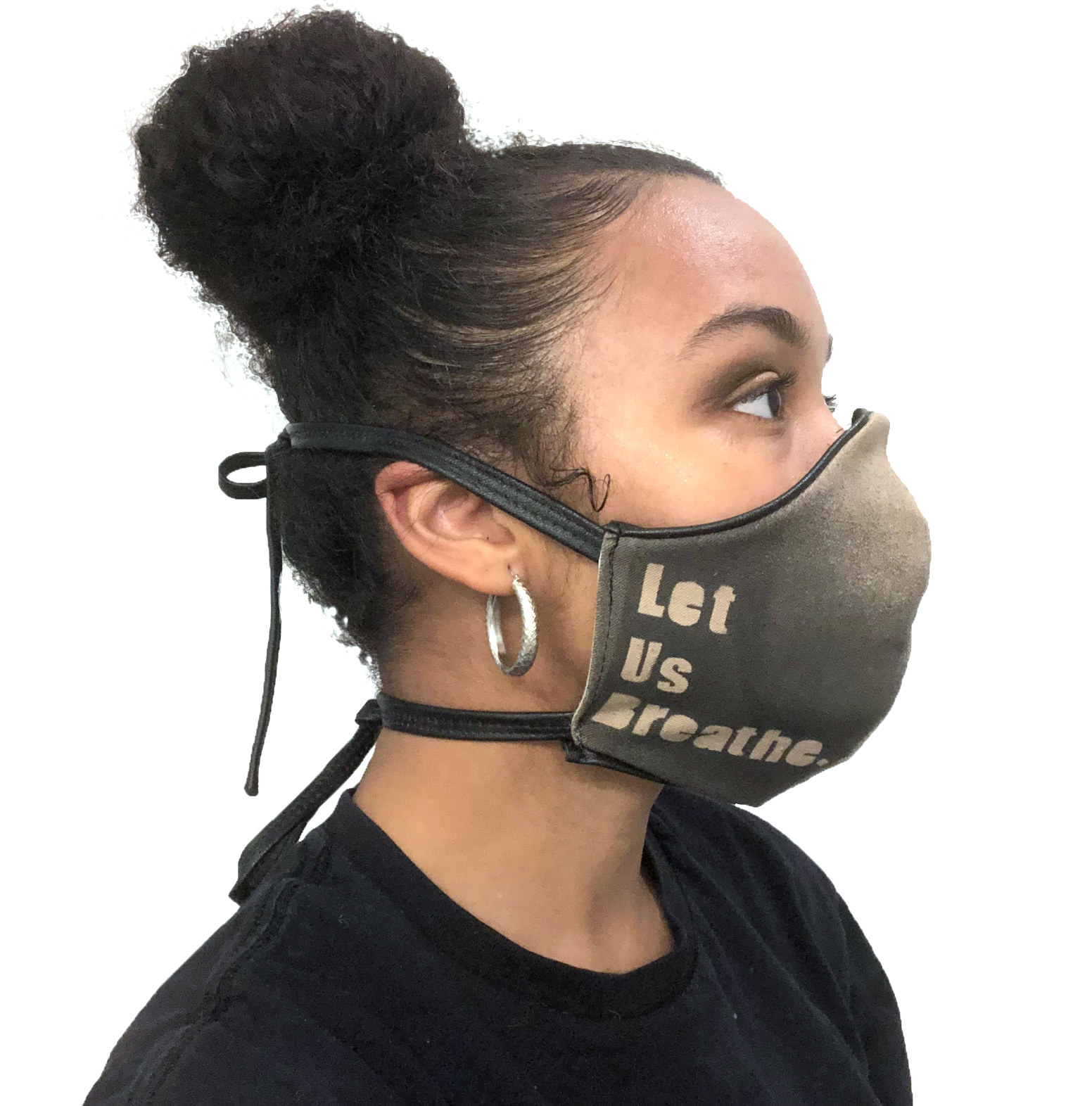 MassArt student Bobbi Colburn wearing a face mask she created.