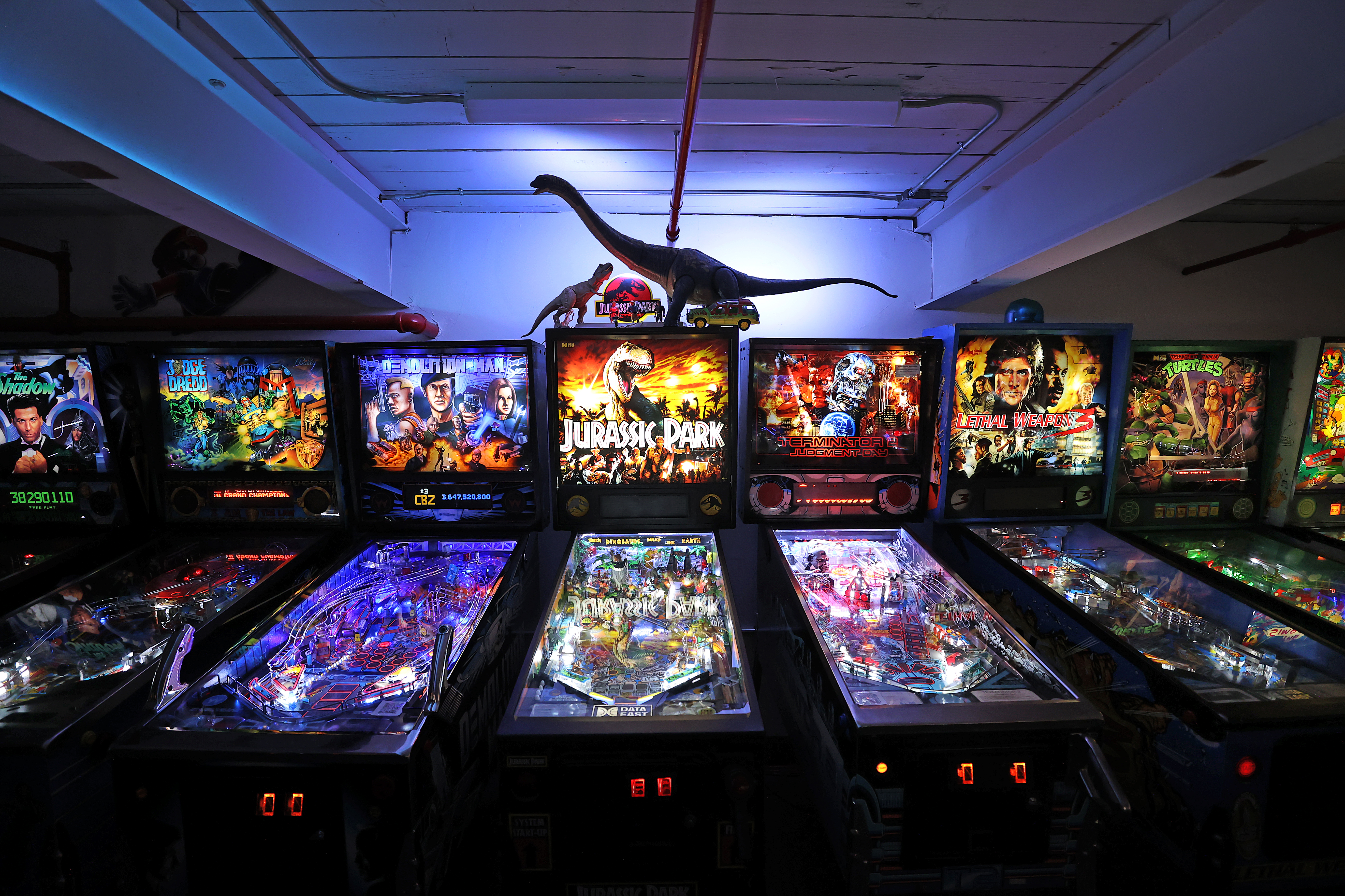 Home  Electromagnetic Pinball Museum and Restoration