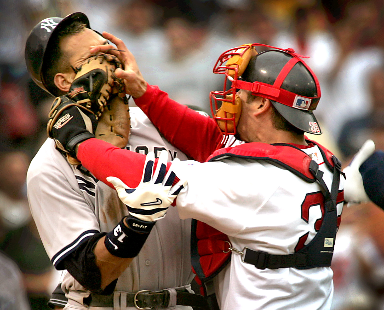 In Varitek, the Red Sox Have a Studious and Gritty Leader - The