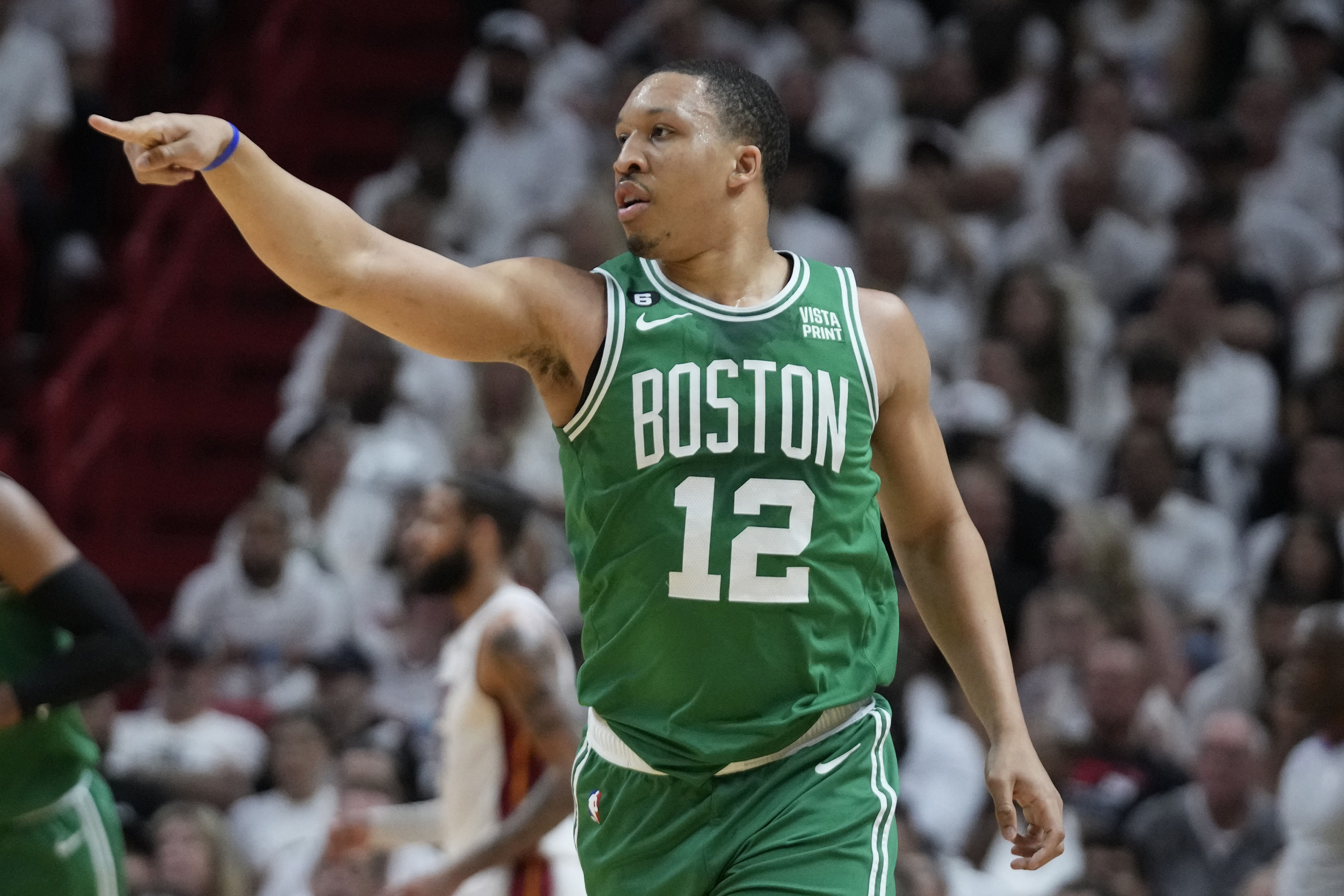 Mavericks finalizing trade for Grant Williams in 3-team deal with Celtics,  Spurs: Sources - The Athletic