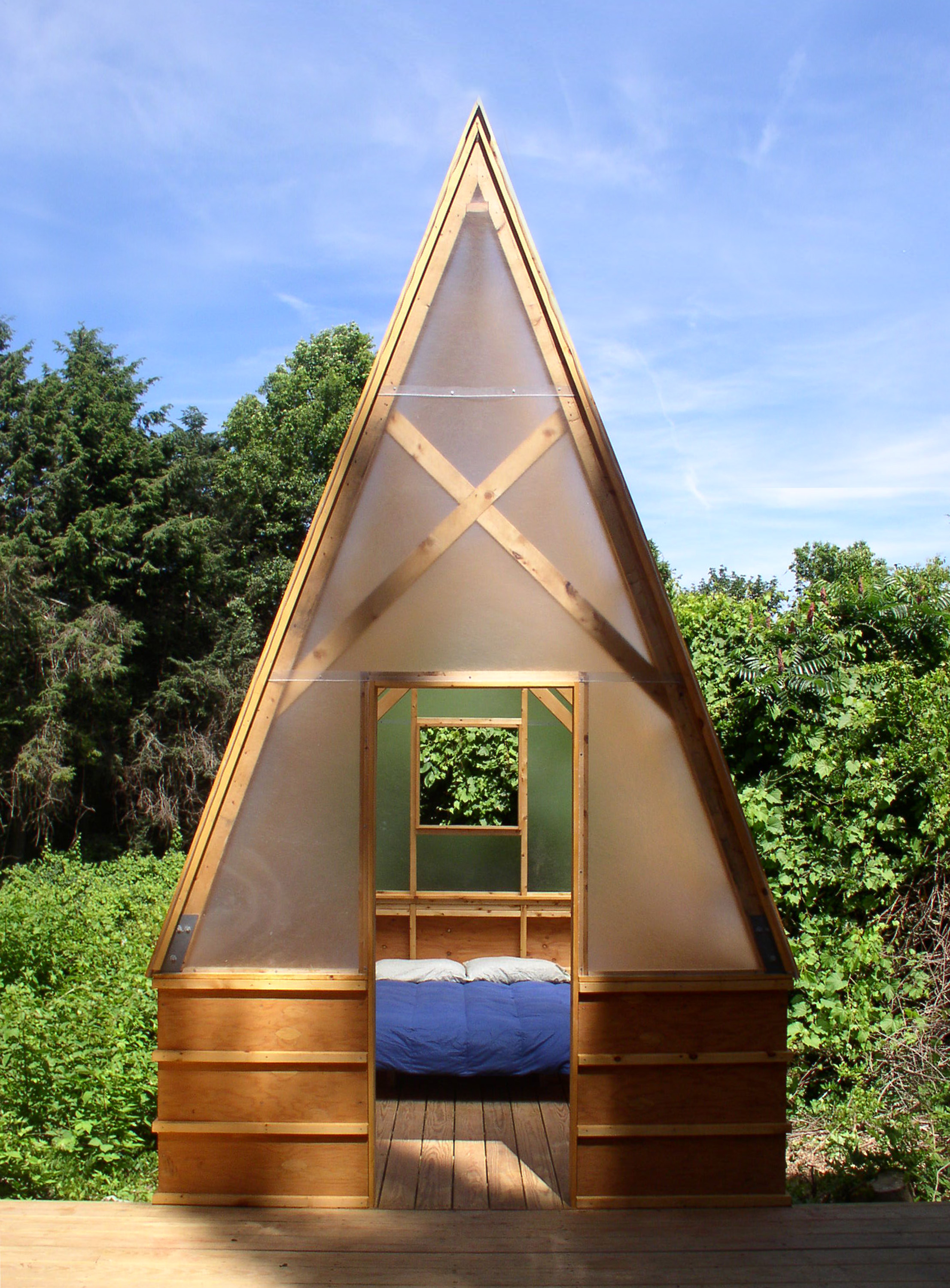 The "Swamp Hut" project, from 2008, inspired the creation of Studio North.