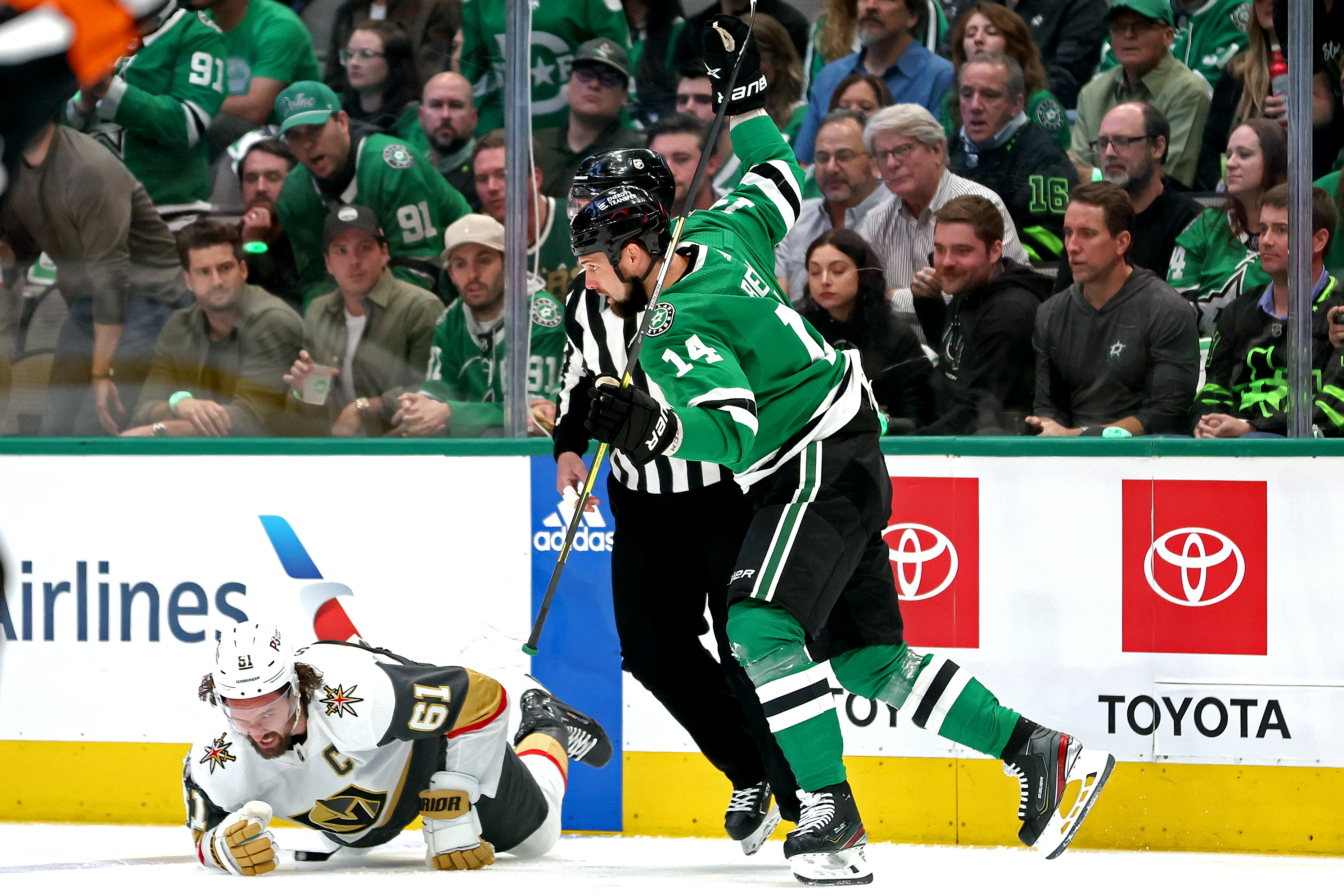 Mark Stone on Jamie Benn getting back in the lineup for game 6 after b