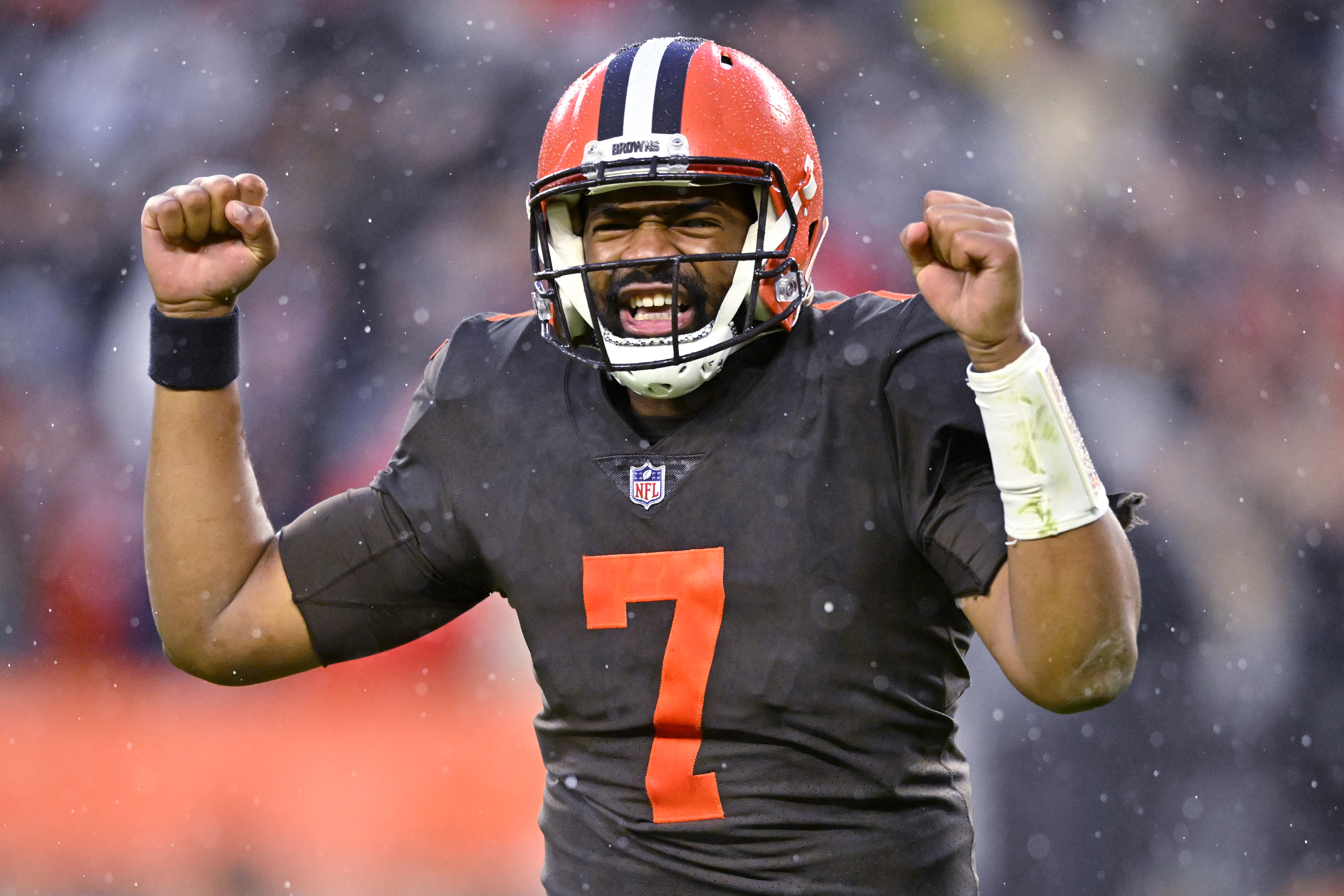 Jacoby Brissett Sounds Off on Suspect Calls in Browns' Loss