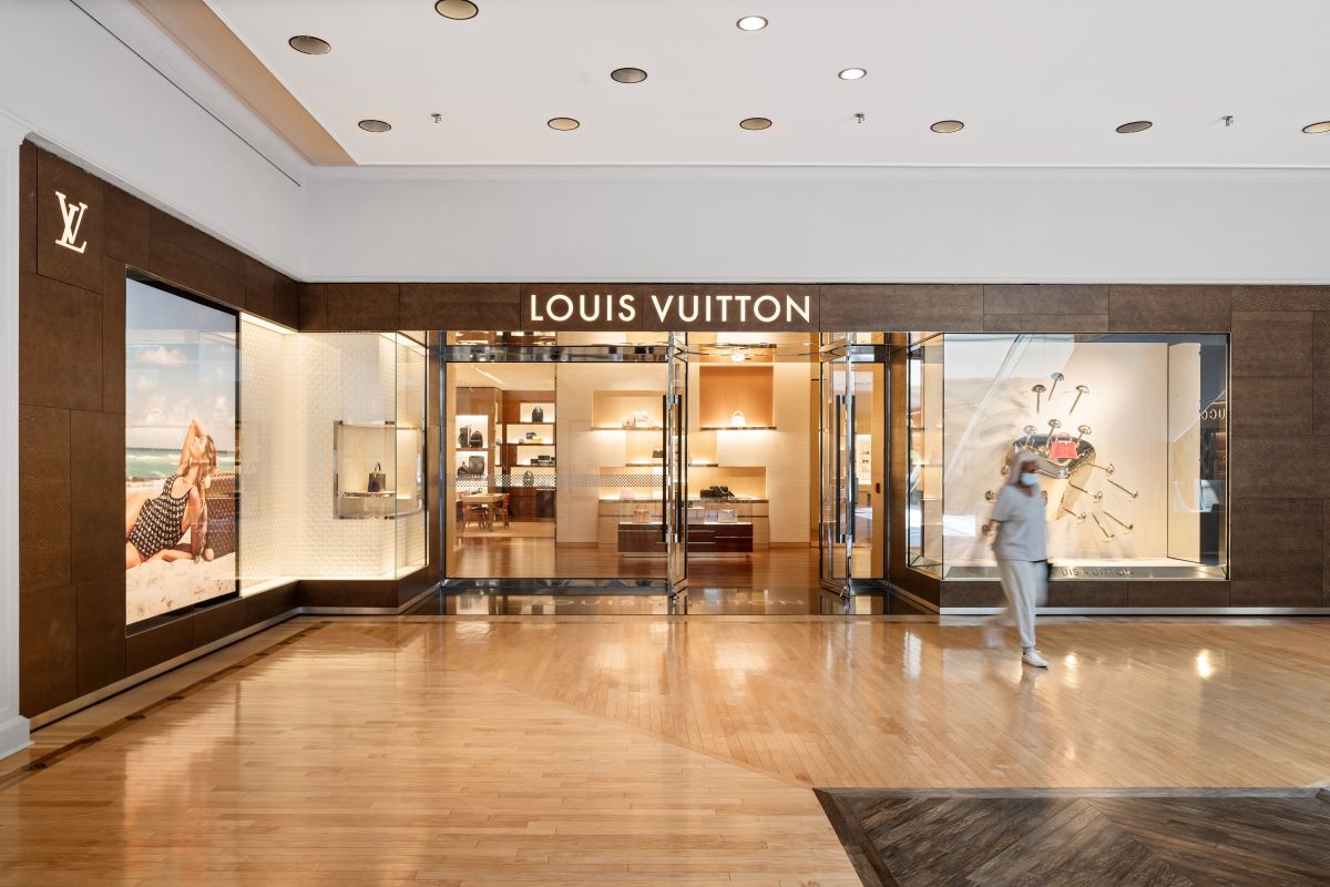 Plaza Frontenac Brookfield Properties