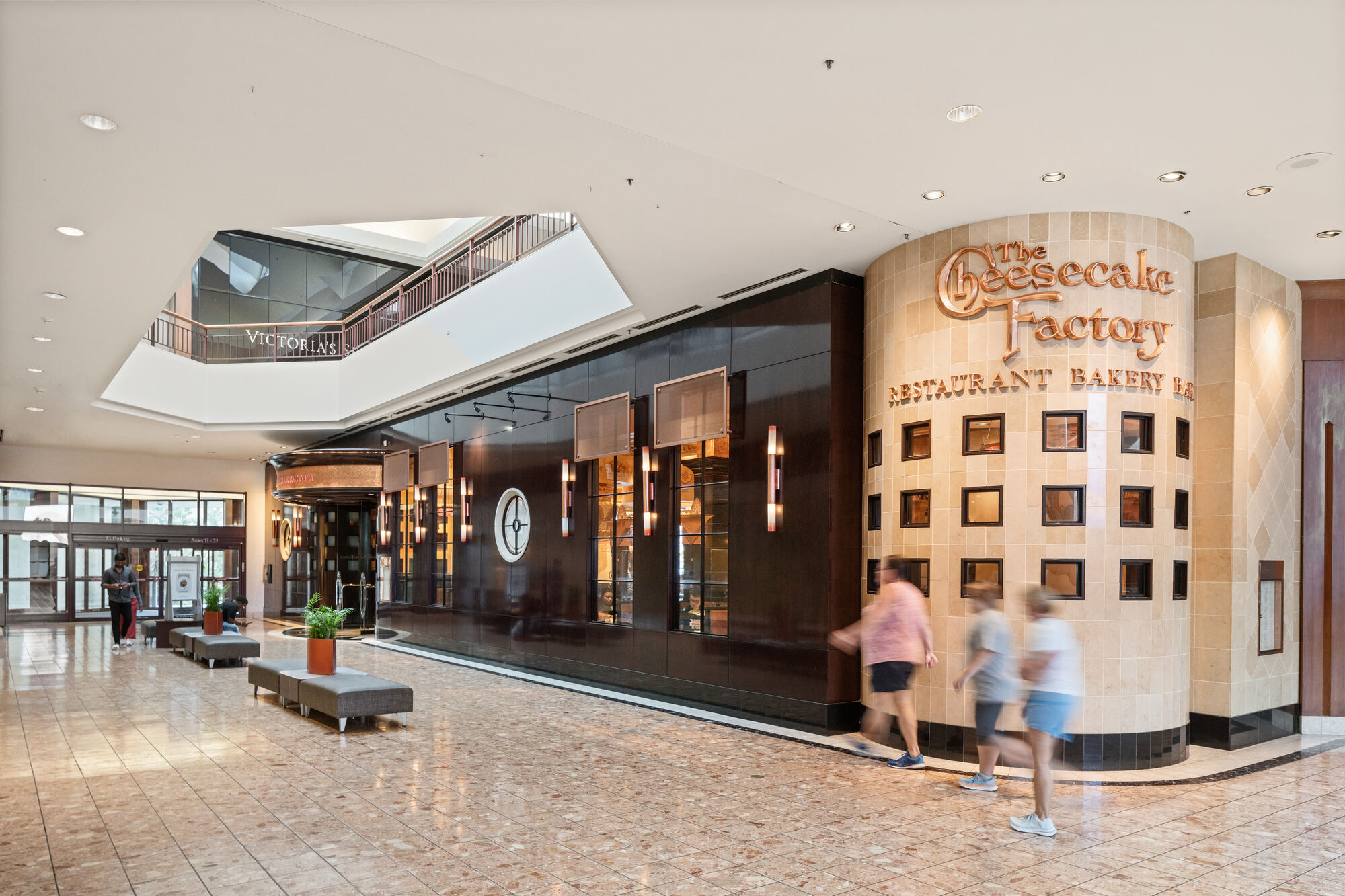 Gallerìa Shop 2nd Street Stonestown Galleria • shop