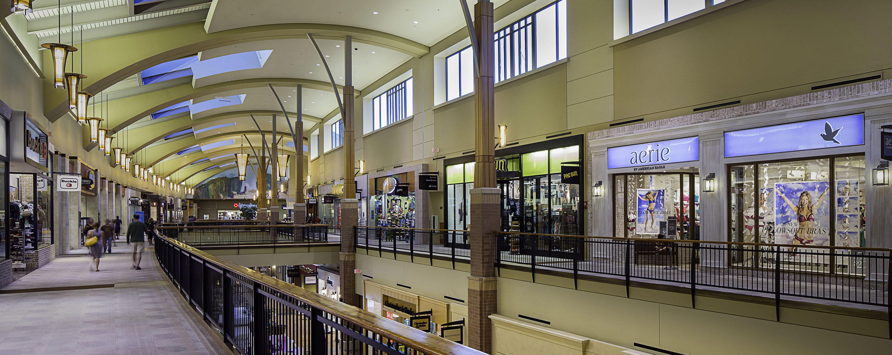 Jordan Creek Town Center - Brookfield Properties