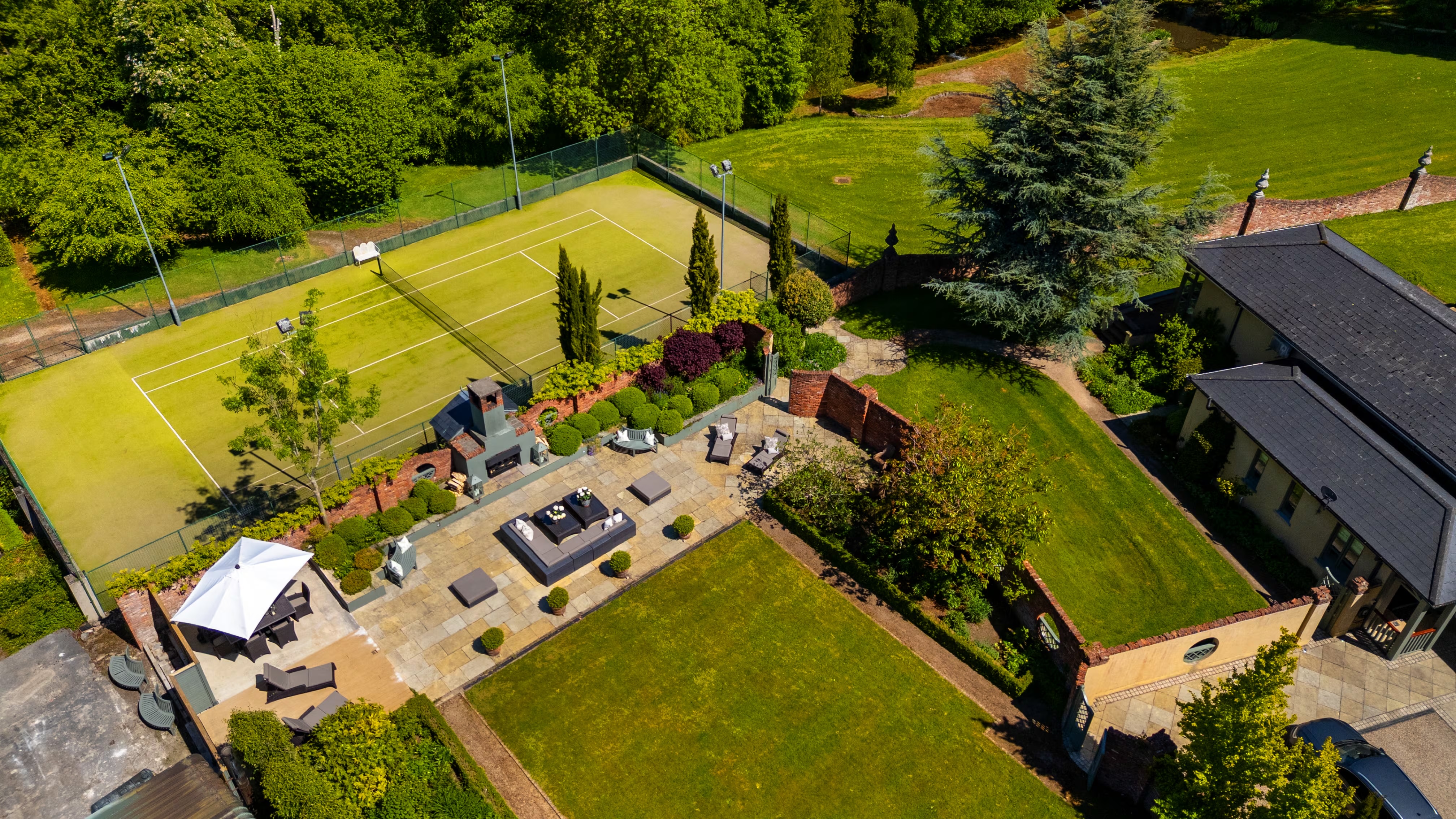 Beautiful view of Luxury Condos With Private Sunrooms And Private Tennis Courts