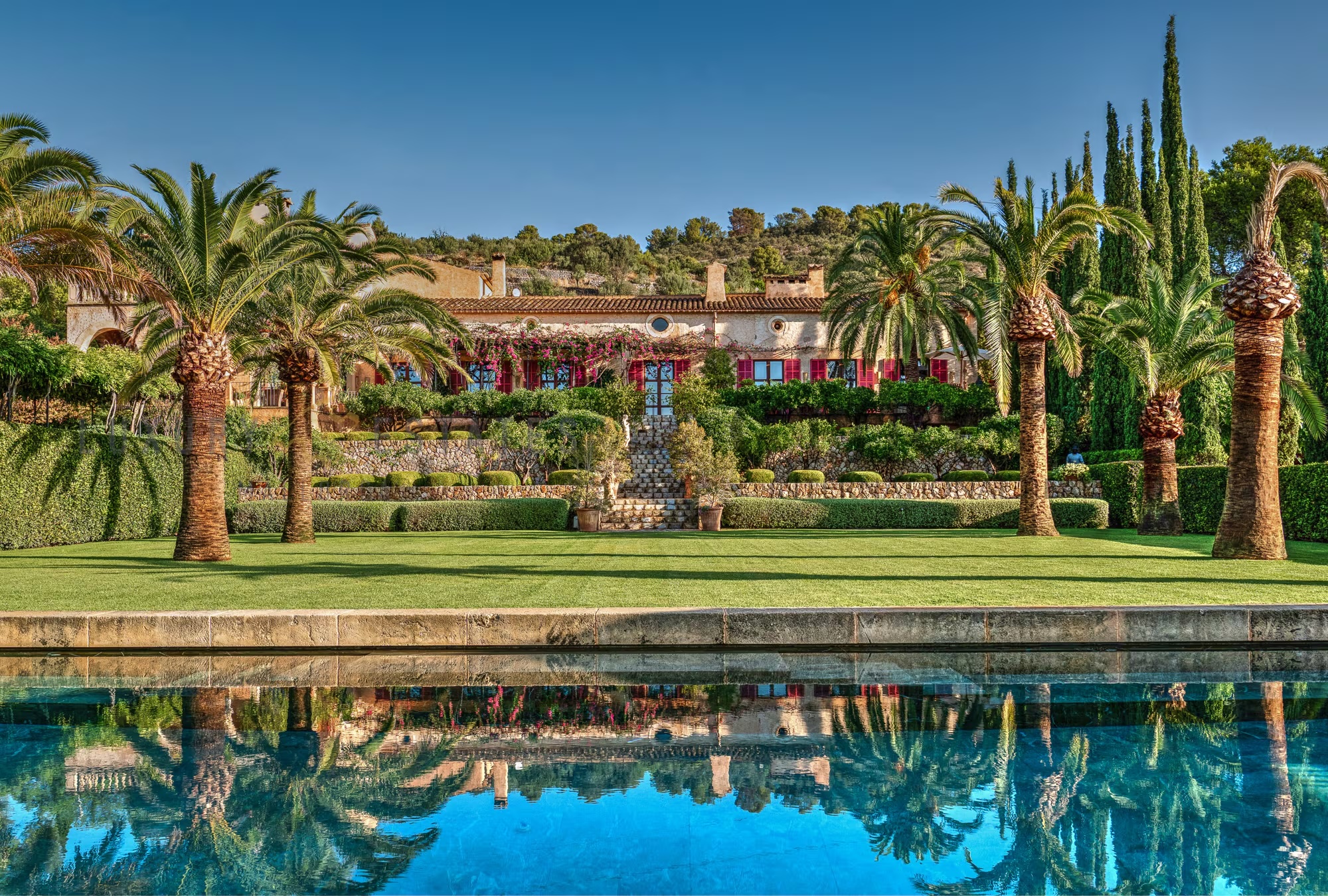 Villa Lulu: Tour the $75 Million Beverly Hills Estate of Steve