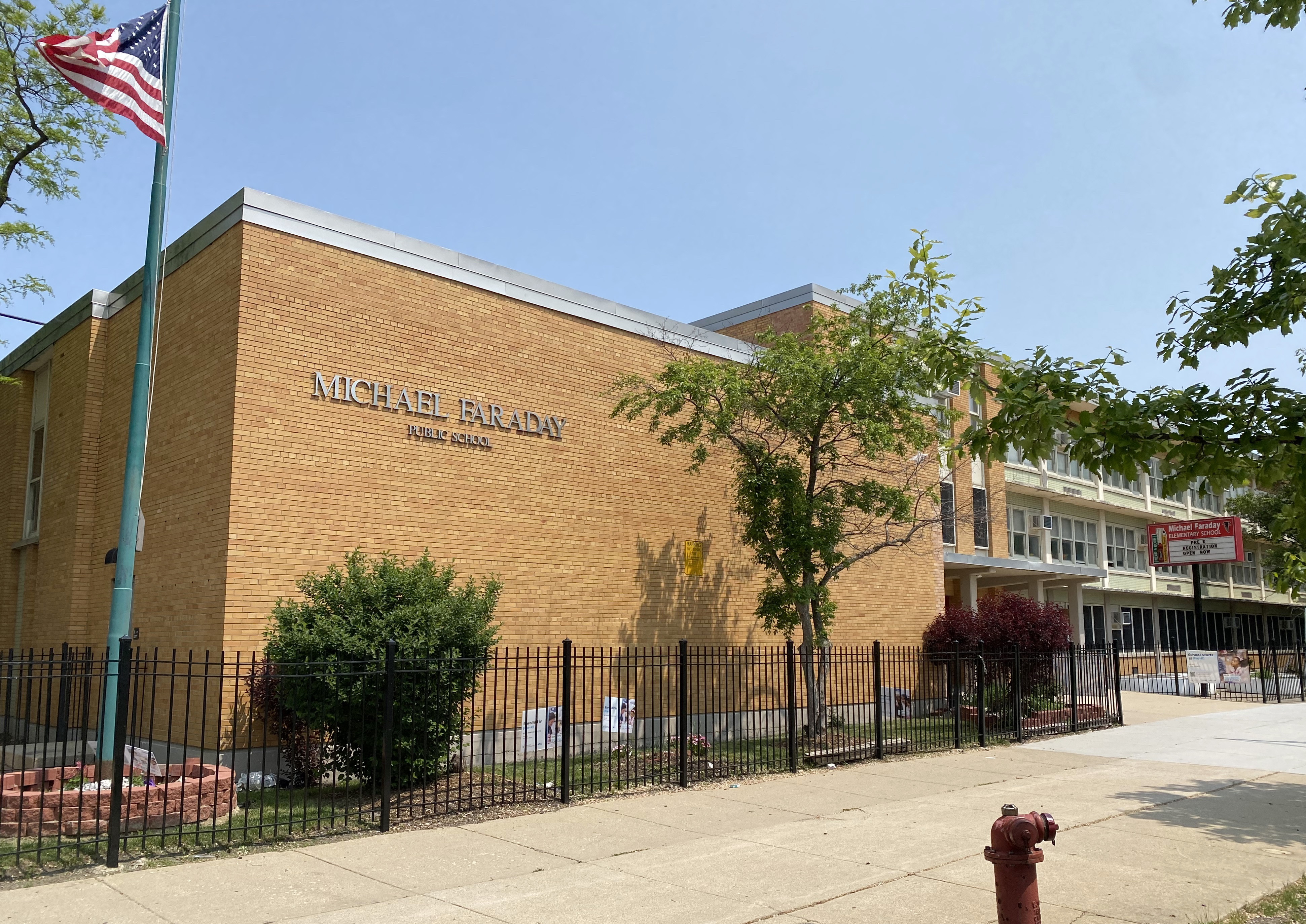 Chicago closed 50 schools in 2013. What happened next? - Chalkbeat