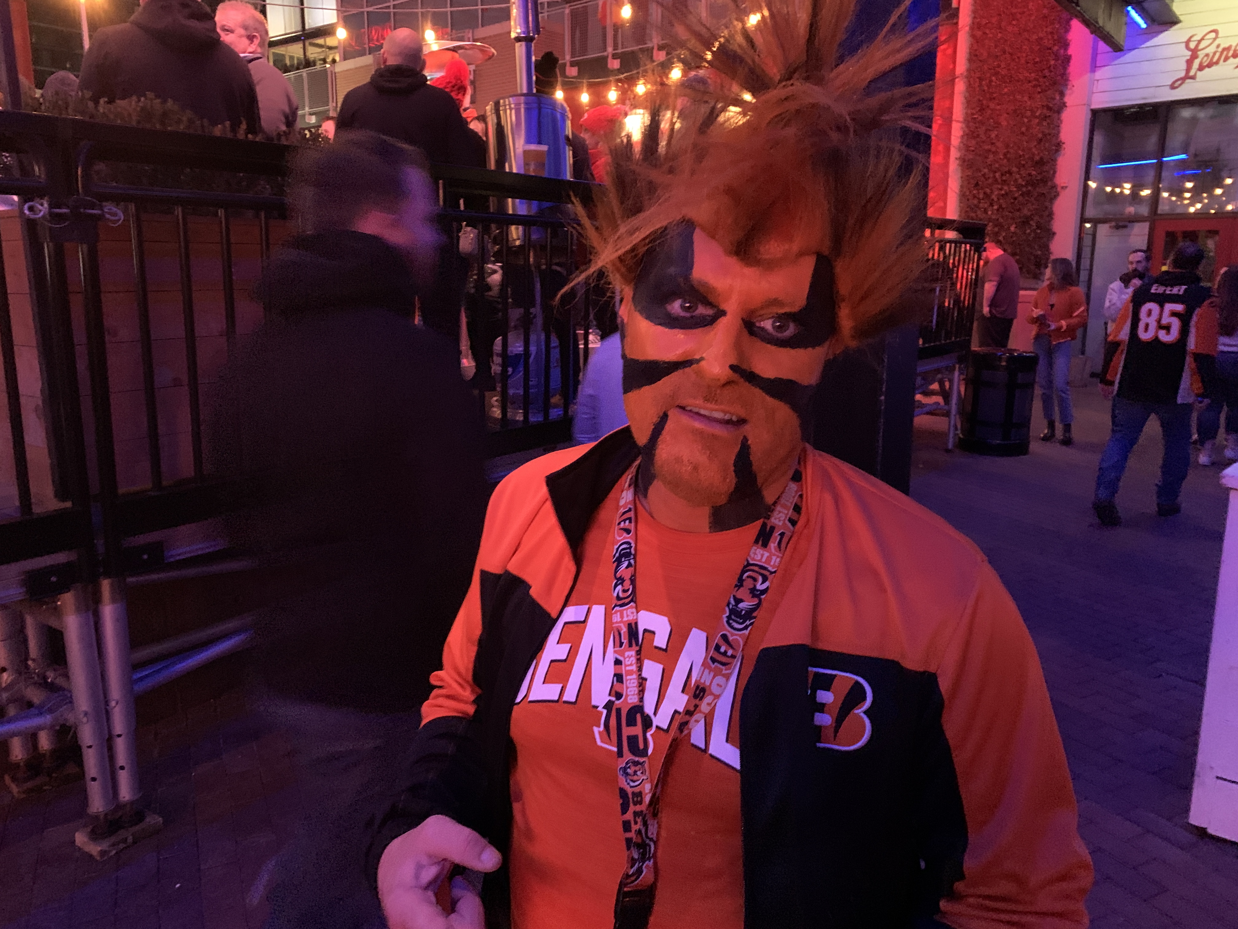 Bengals fans living in Kansas City still hold season tickets, ready for AFC  Championships