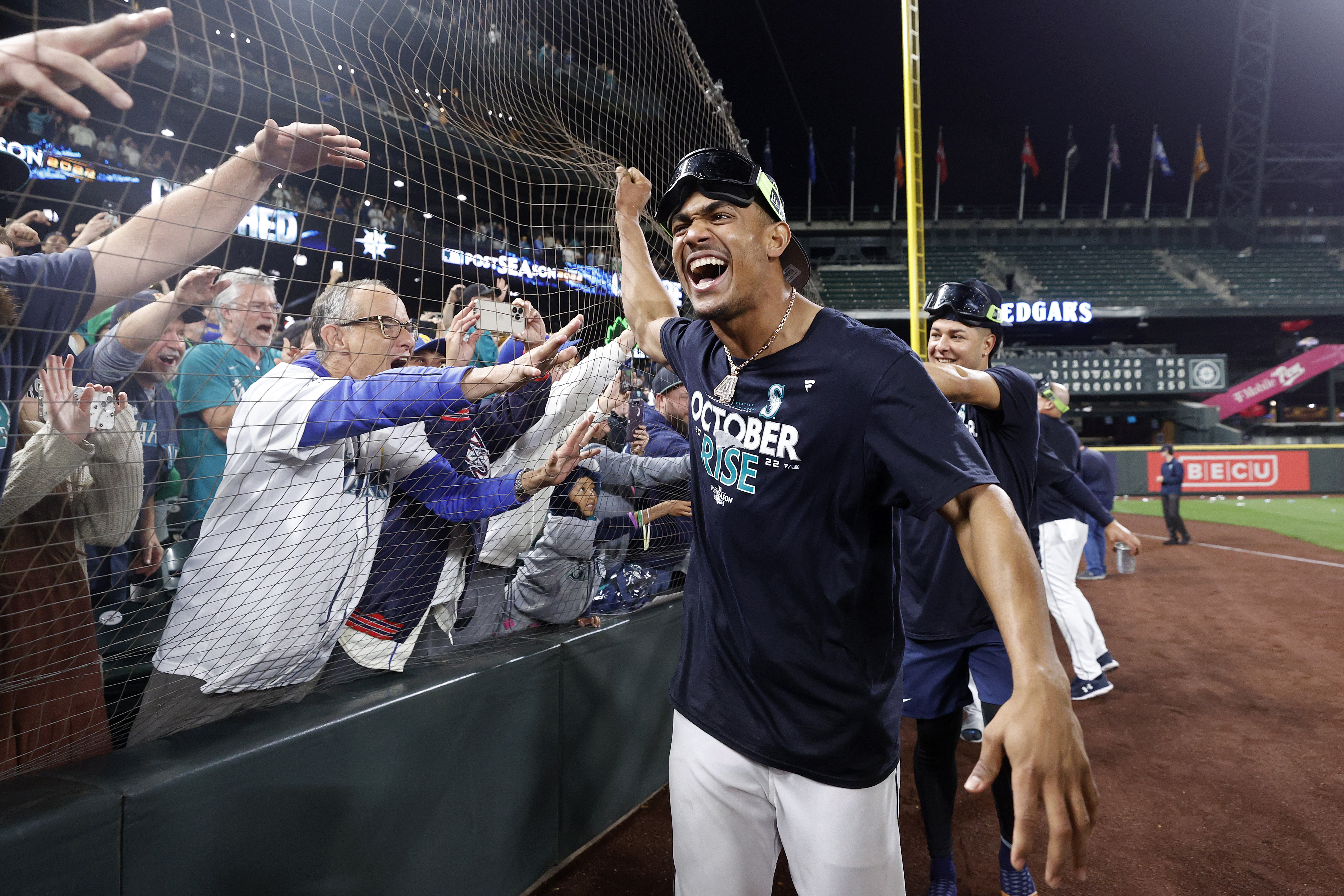 Inside the Mariners' clubhouse for a playoff-clinching celebration 21 years  in the making