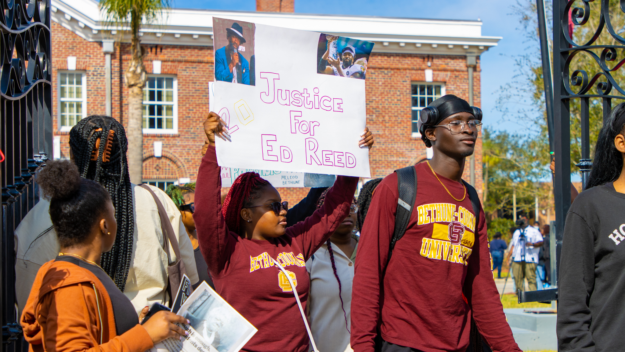 Student protests heat up at Bethune-Cookman University after split with Ed  Reed