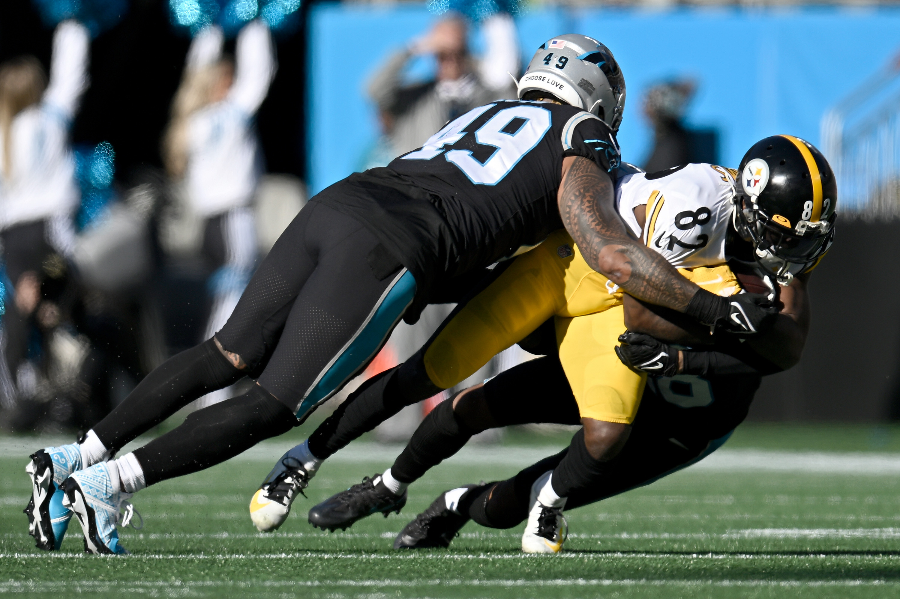 Steelers Dominate Ground Game, Beat Panthers 24-16