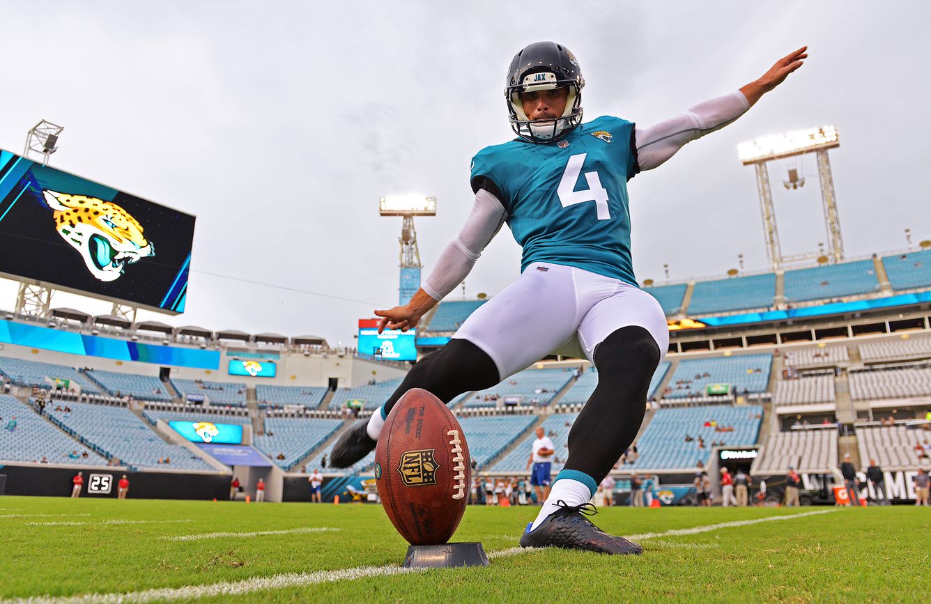 Jacksonville Jaguars announce primary uniform switch from black to teal