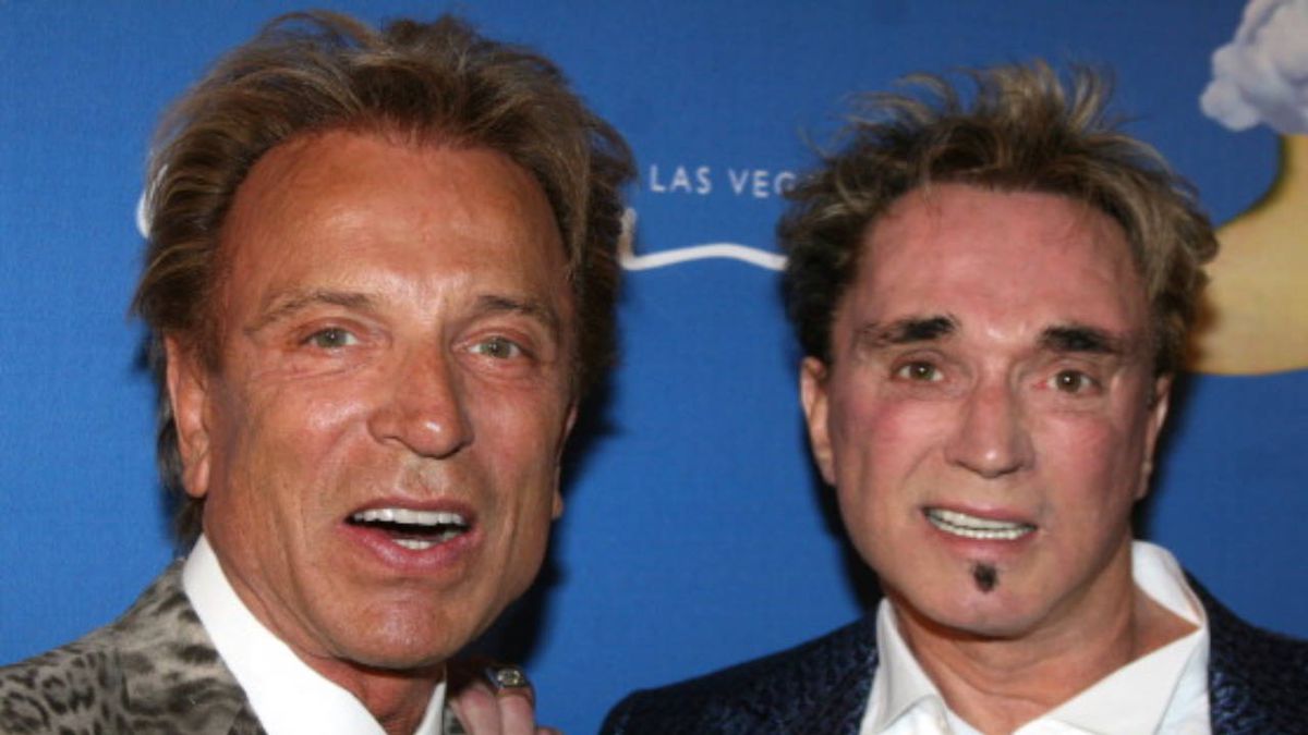 Coronavirus: Roy Horn of Siegfried & Roy team tests ...