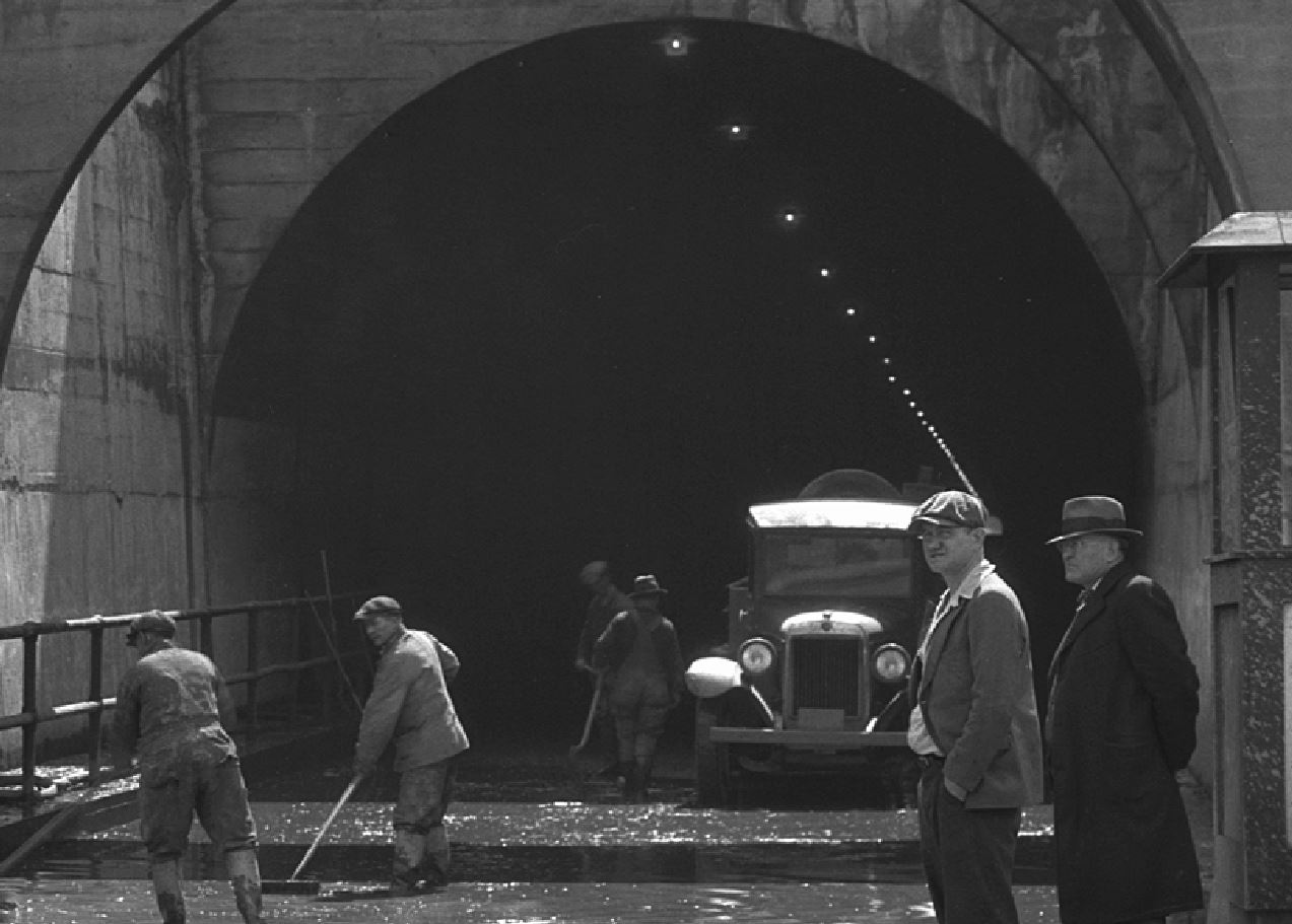 ON THIS DAY: May 10, 1924, Pittsburgh's Liberty Tunnels fill with deadly  fumes, 33 people overcome – WPXI
