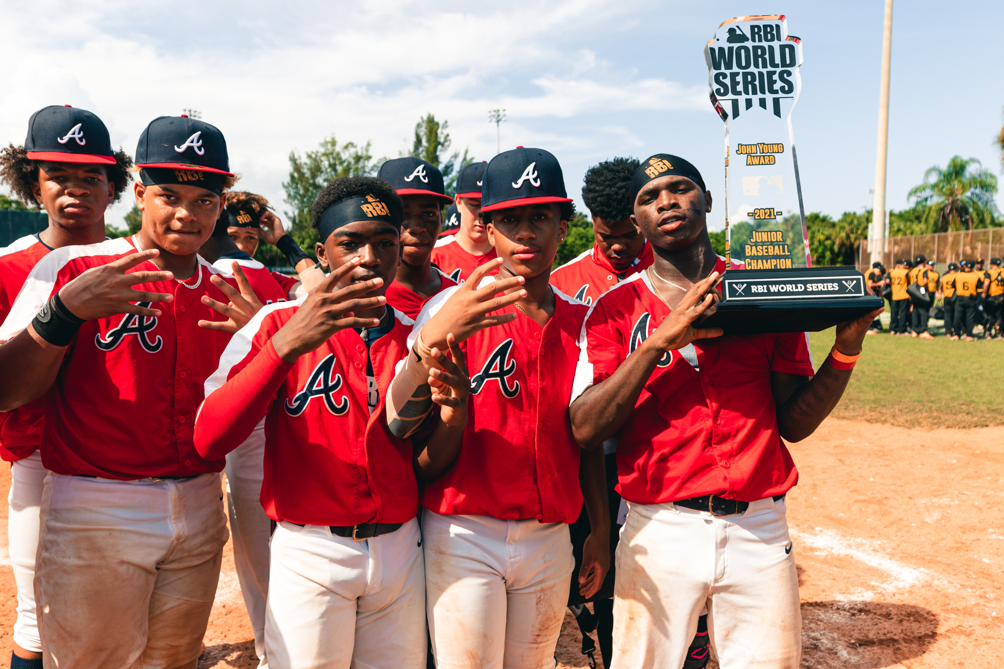 X 上的Atlanta Braves：「Congratulations to the Atlanta Braves RBI team for  winning the Junior Division Championship of the 2021 @MLBRBI World Series!   / X