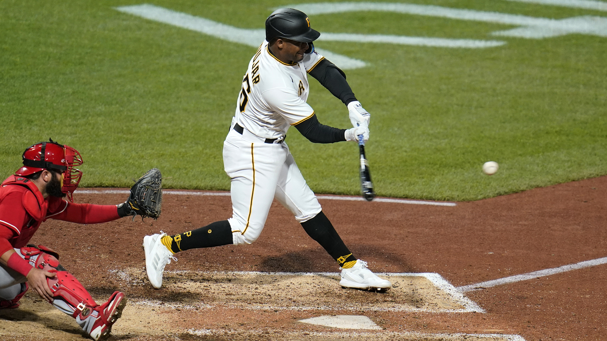 Pirates select Miguel Andújar, reinstate Carmen Mlodzinski in flurry of  roster moves - Bucs Dugout