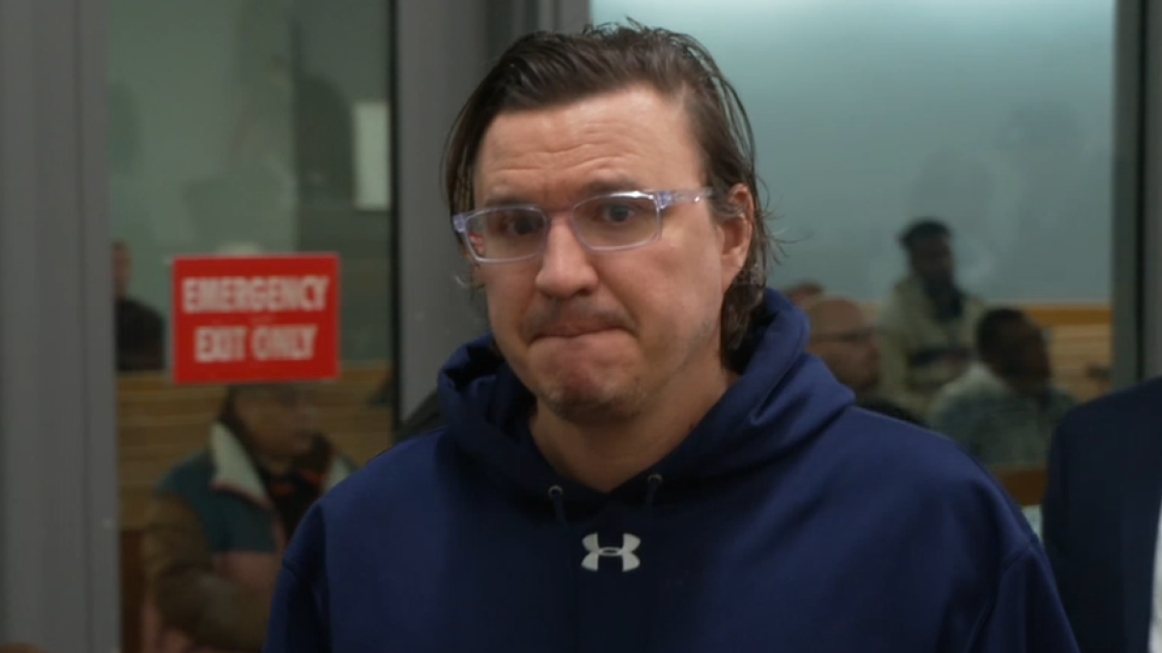 Ohio ICE agent arrested on domestic violence charges, accused of