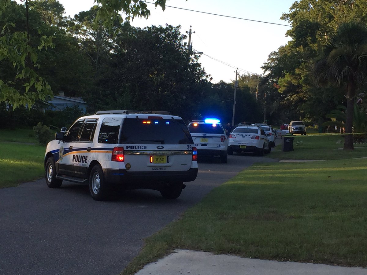 Five Suspects Taken Into Custody After Robbery, Shooting In Fernandina 