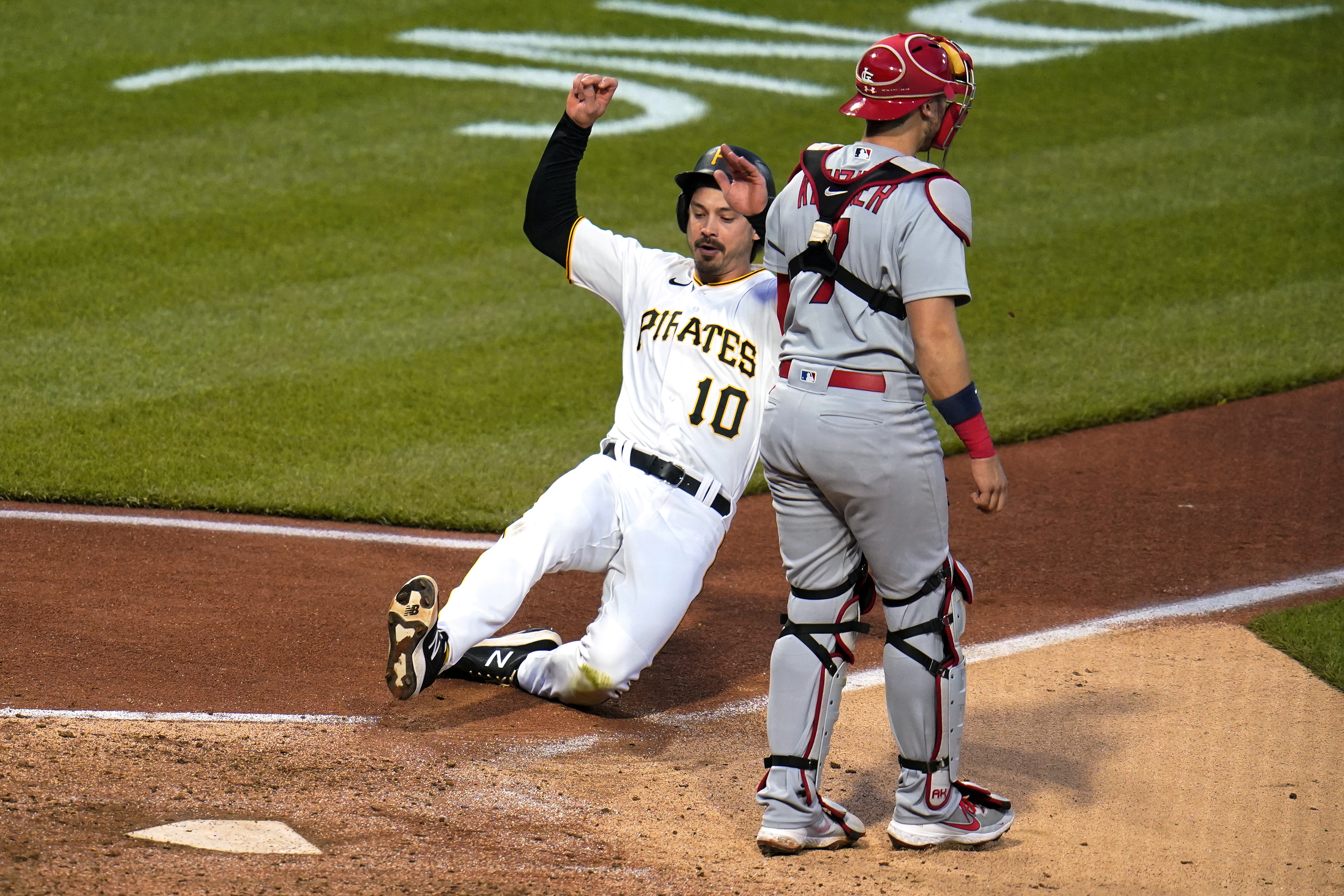 Pirates-Cardinals April 11, 2022, game postponed