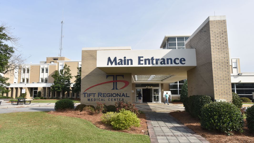 Athens, Tifton hospitals run out of beds for critical patients 95.5 WSB