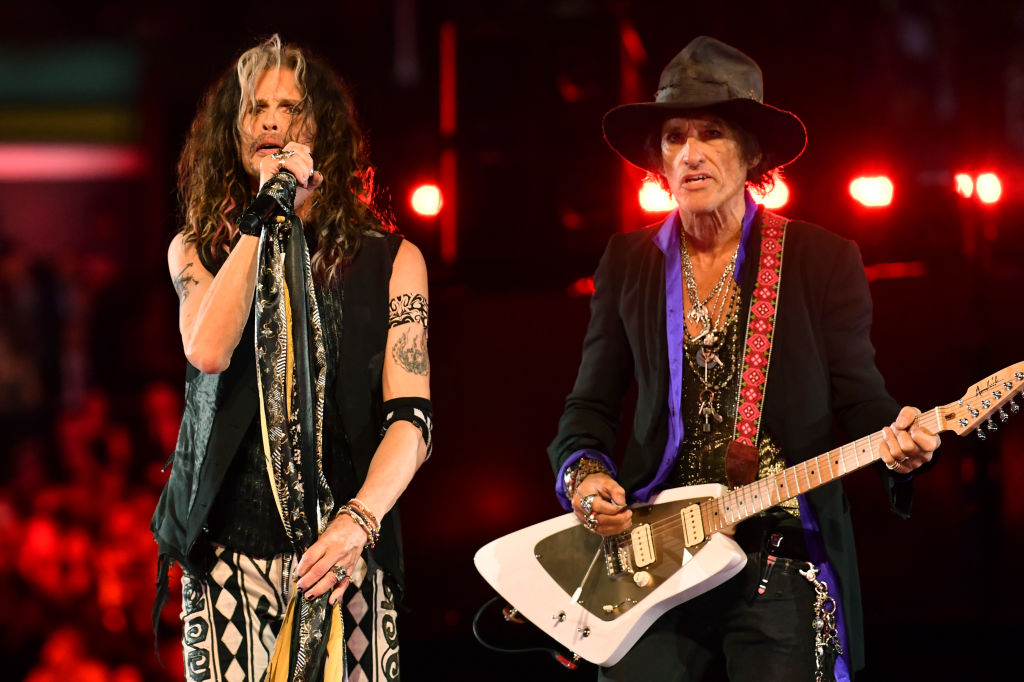 Aerosmith announces farewell tour starting in September, coming to Boston  on New Year's Eve - CBS Boston