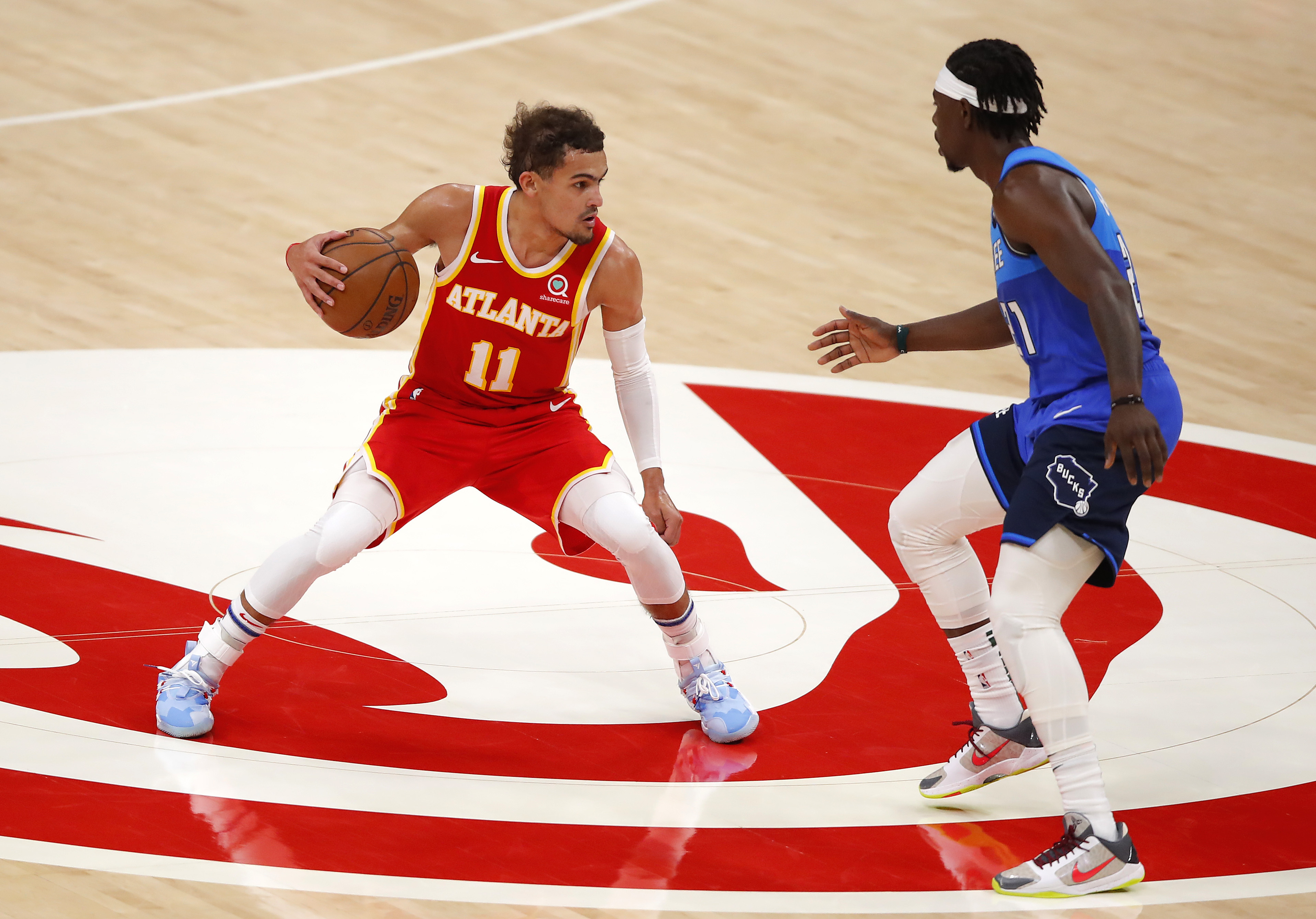 Trae Young lifts Hawks past Cavaliers in play-in game