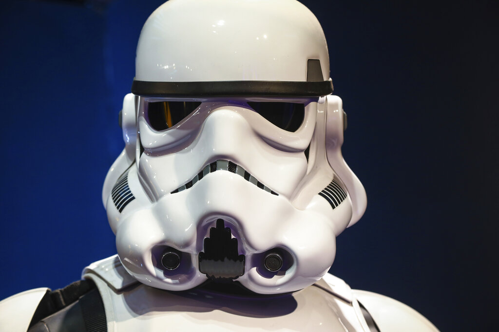 Star Wars Custom Replacement Luke Skywalker Stormtrooper Helmet And Blaster 