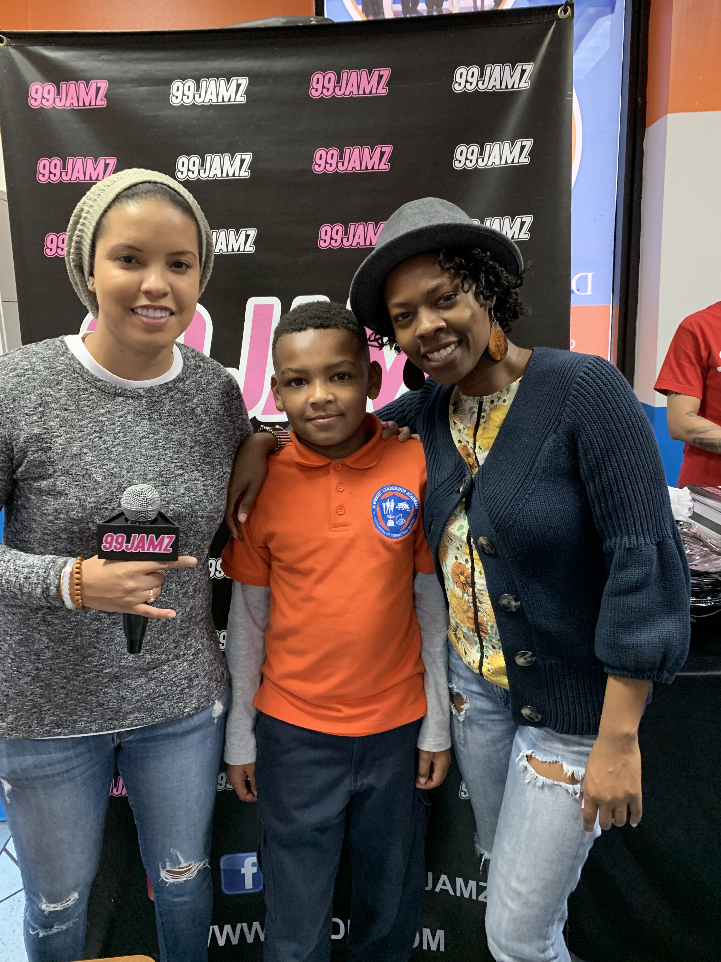 Holiday essay contest 06 picture