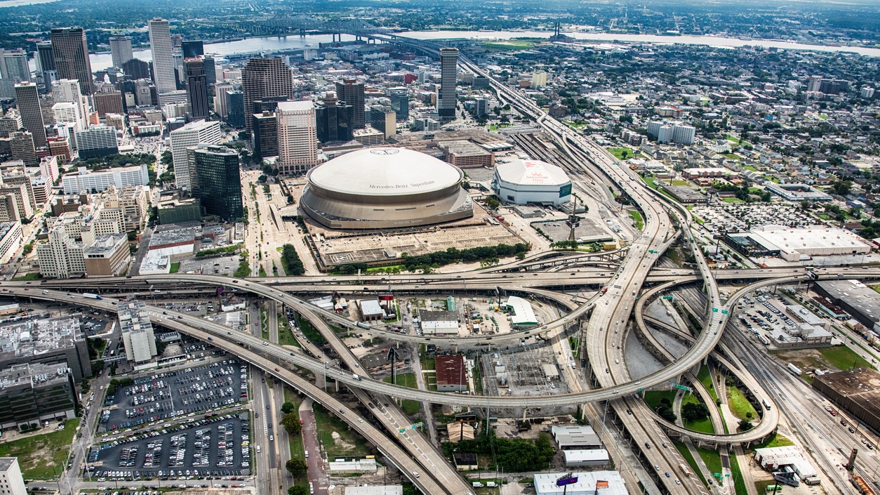 Superdome roof catches fire in New Orleans ahead of Saints return; 1  injured 