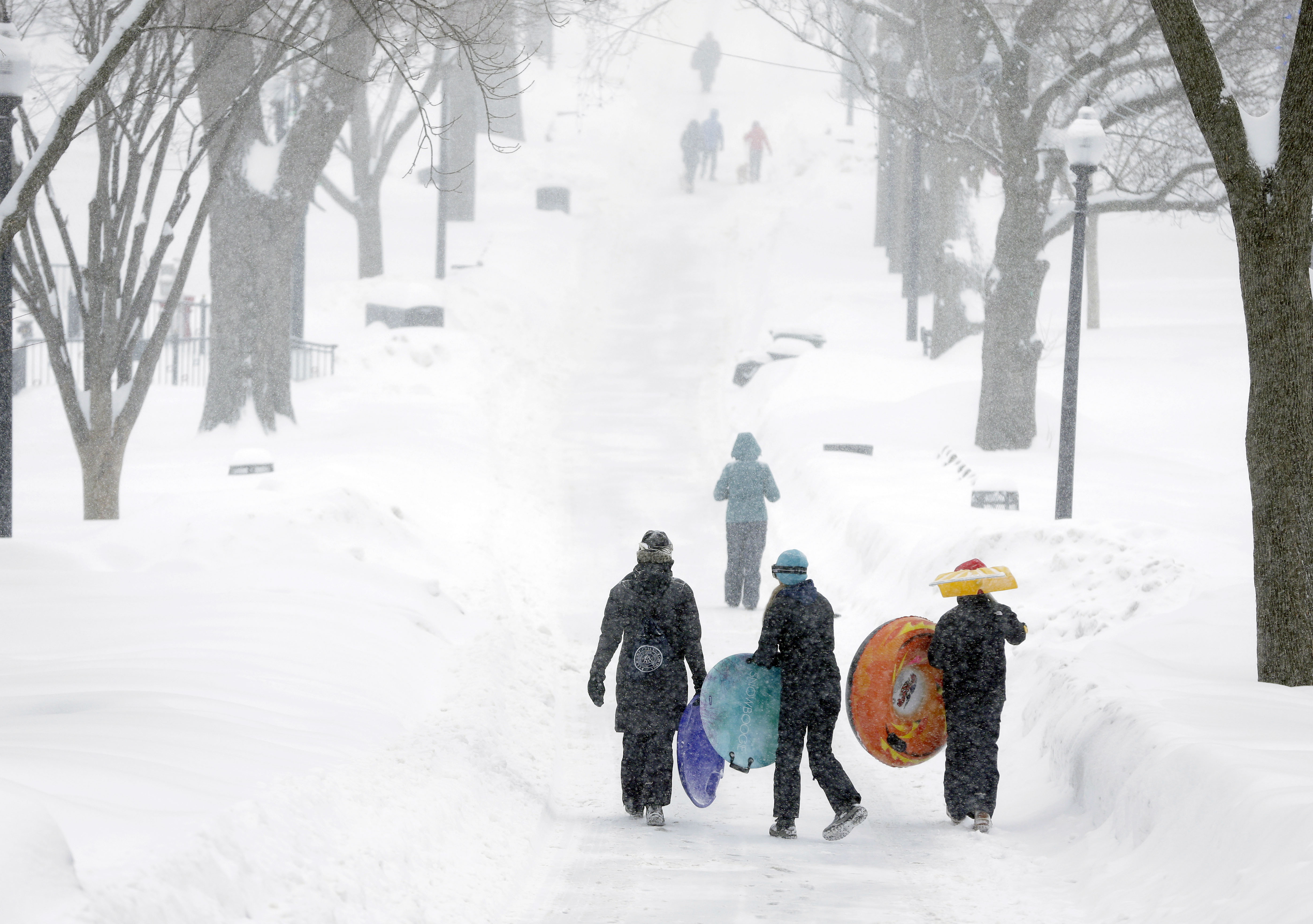 The Super Bowl Storm of '75 - Farmers' Almanac - Plan Your Day