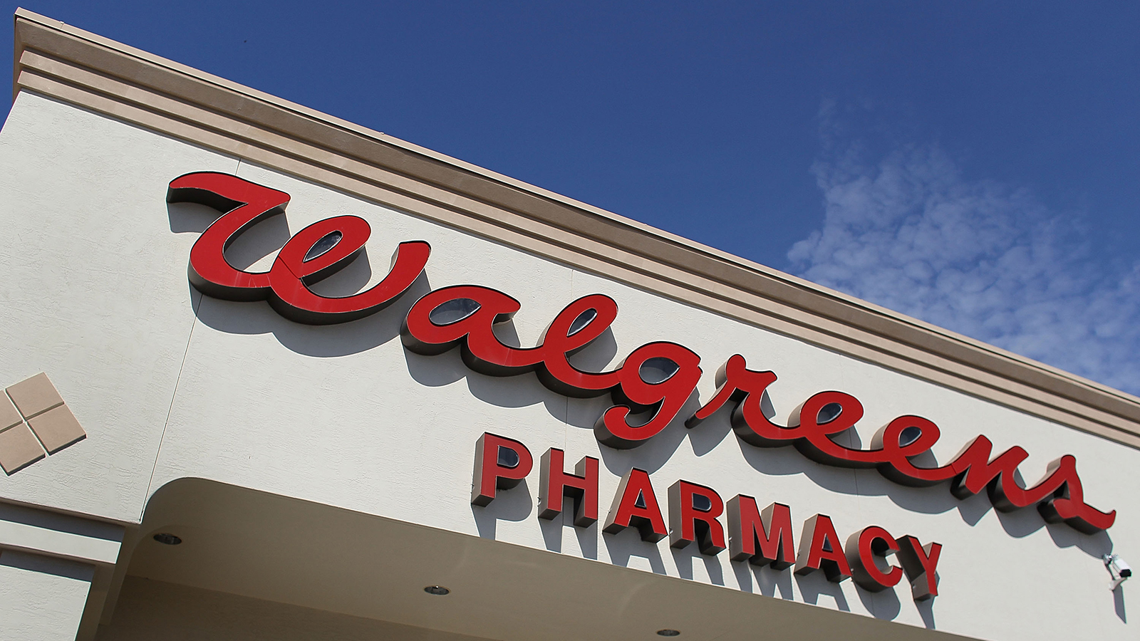 Walgreens pharmacy in Monroe distributes salt, not vaccine, to 22 – WSOC TV