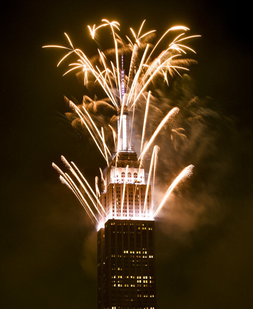 Actor Will Smith Donates 100k To Ensure New Orleans Fourth Of July Fireworks Fly Kiro 7 News Seattle