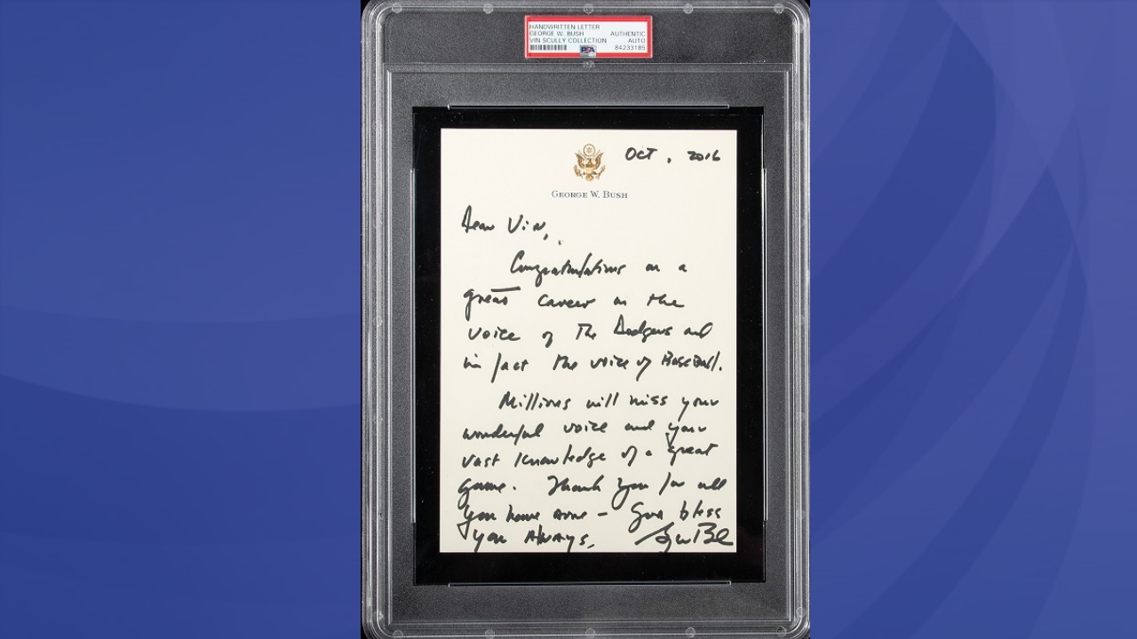 Hall Of Fame Broadcaster Vin Scully Selling Memorabilia Collection Fox23 News